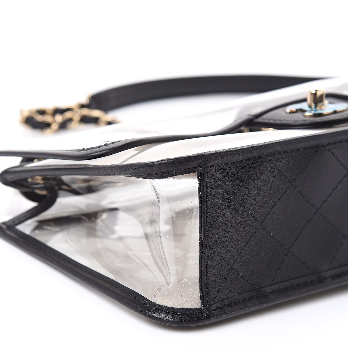Lambskin PVC Medium Coco Sand Flap Black