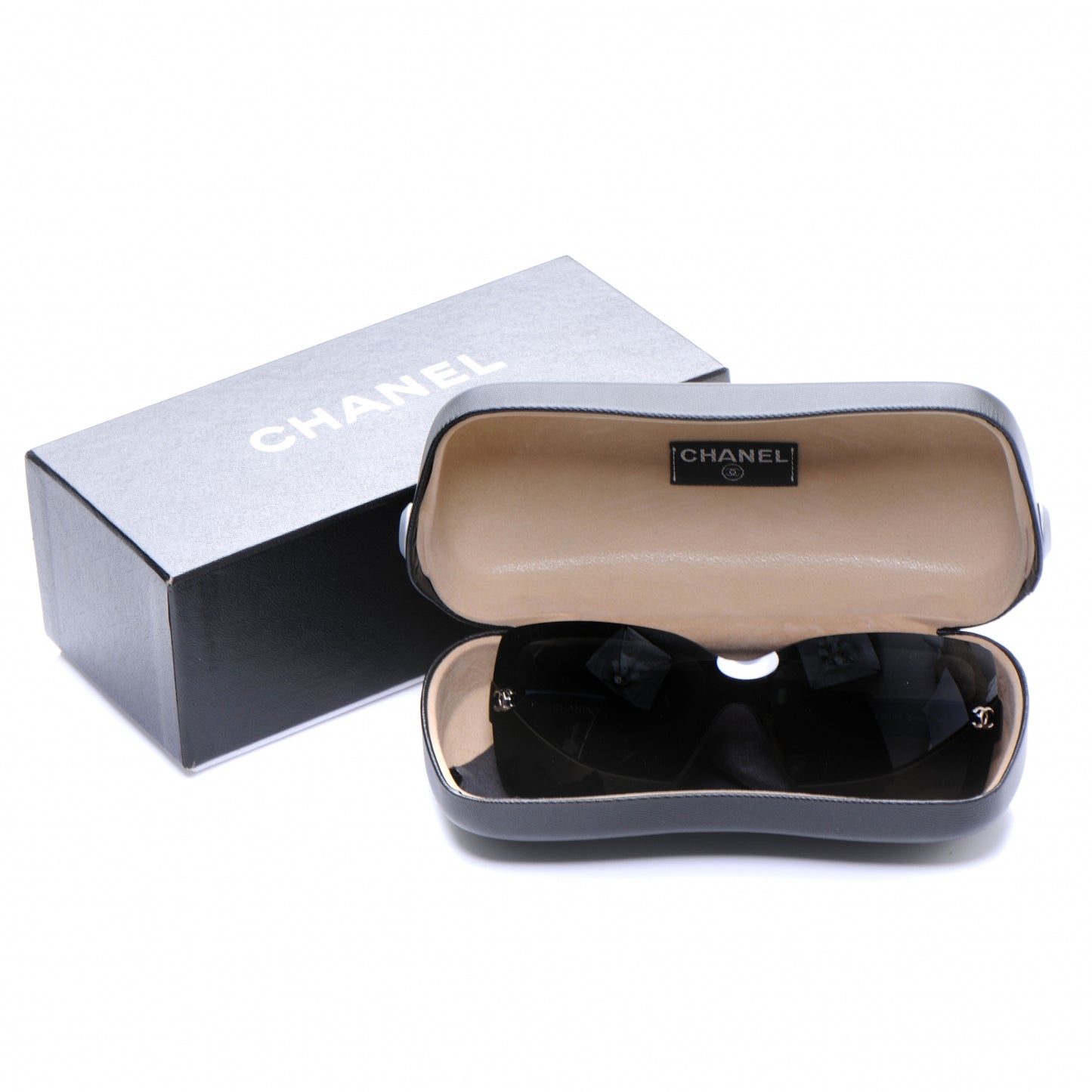 CC Logo Sunglasses Clear 5065 Black