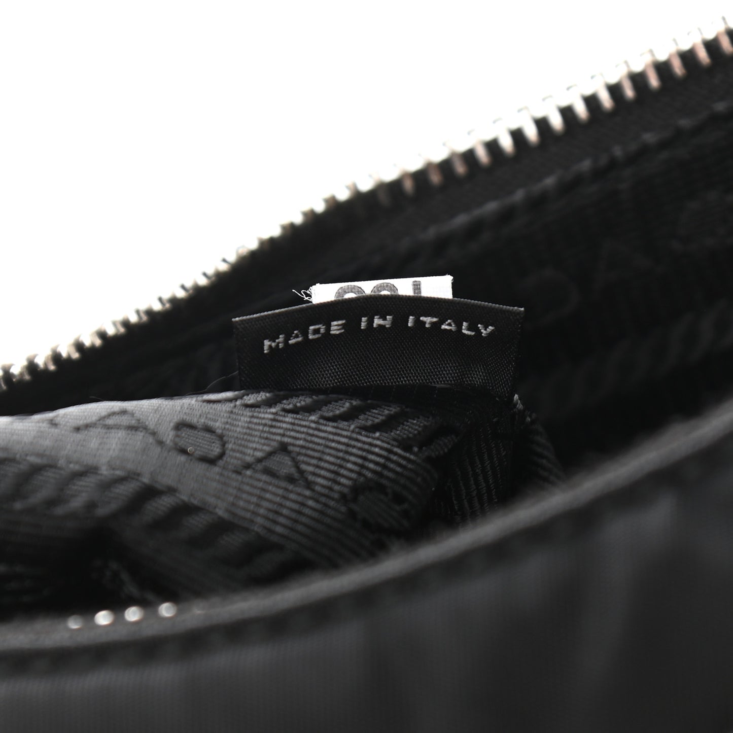 Nylon Re-Edition 2005 Shoulder Bag Black