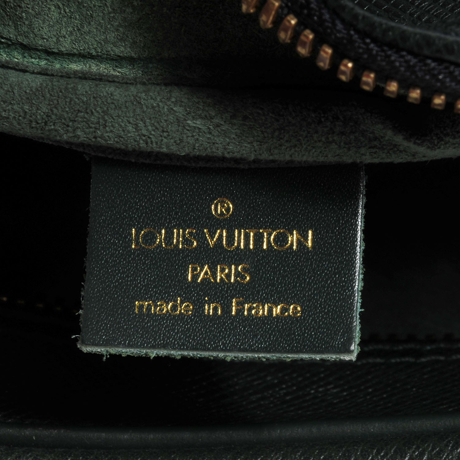 Louis Vuitton Taiga Kendall PM Epicea 6 of 7