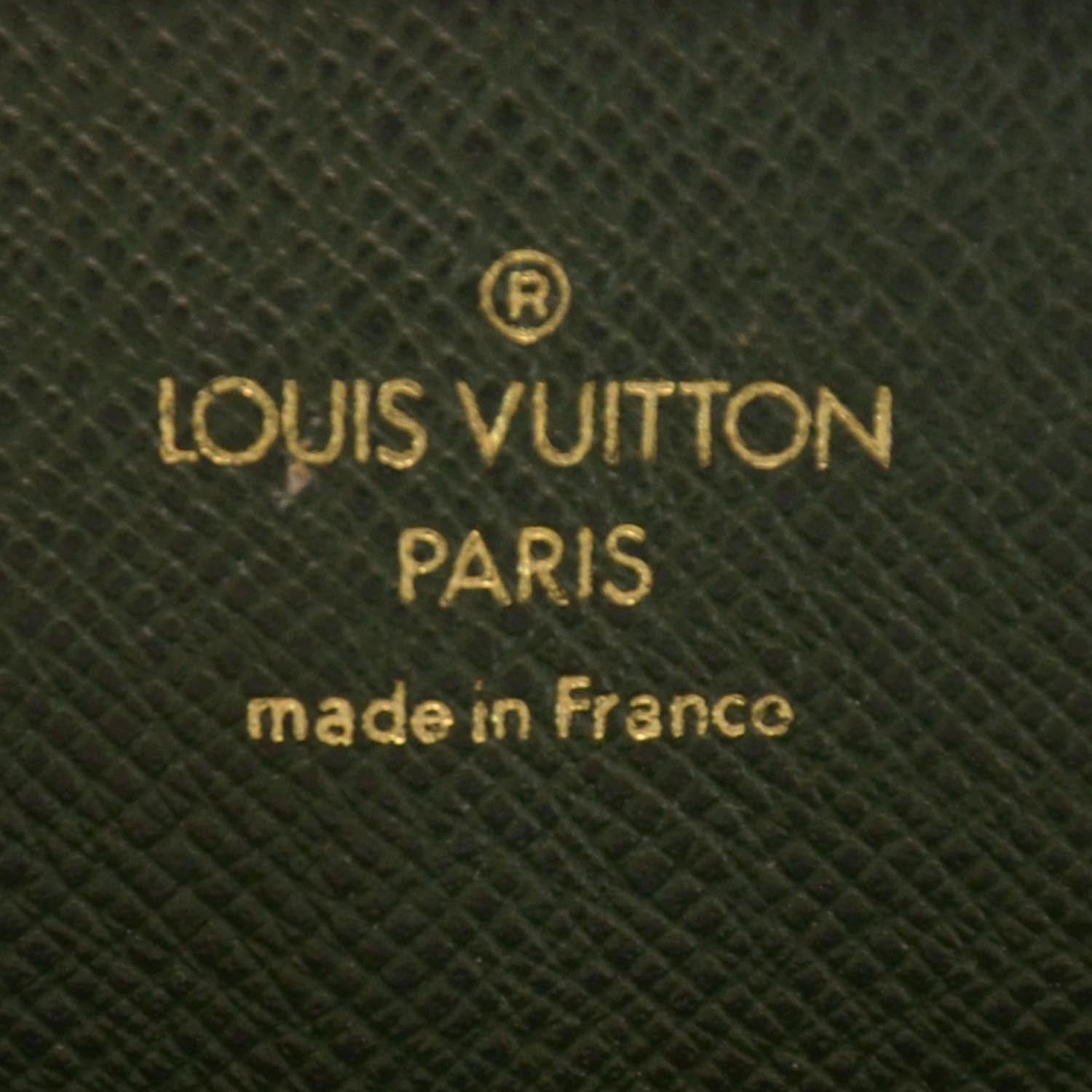 Louis Vuitton Taiga Baikal Pochette Toiletries Bag Clutch 5 of 7