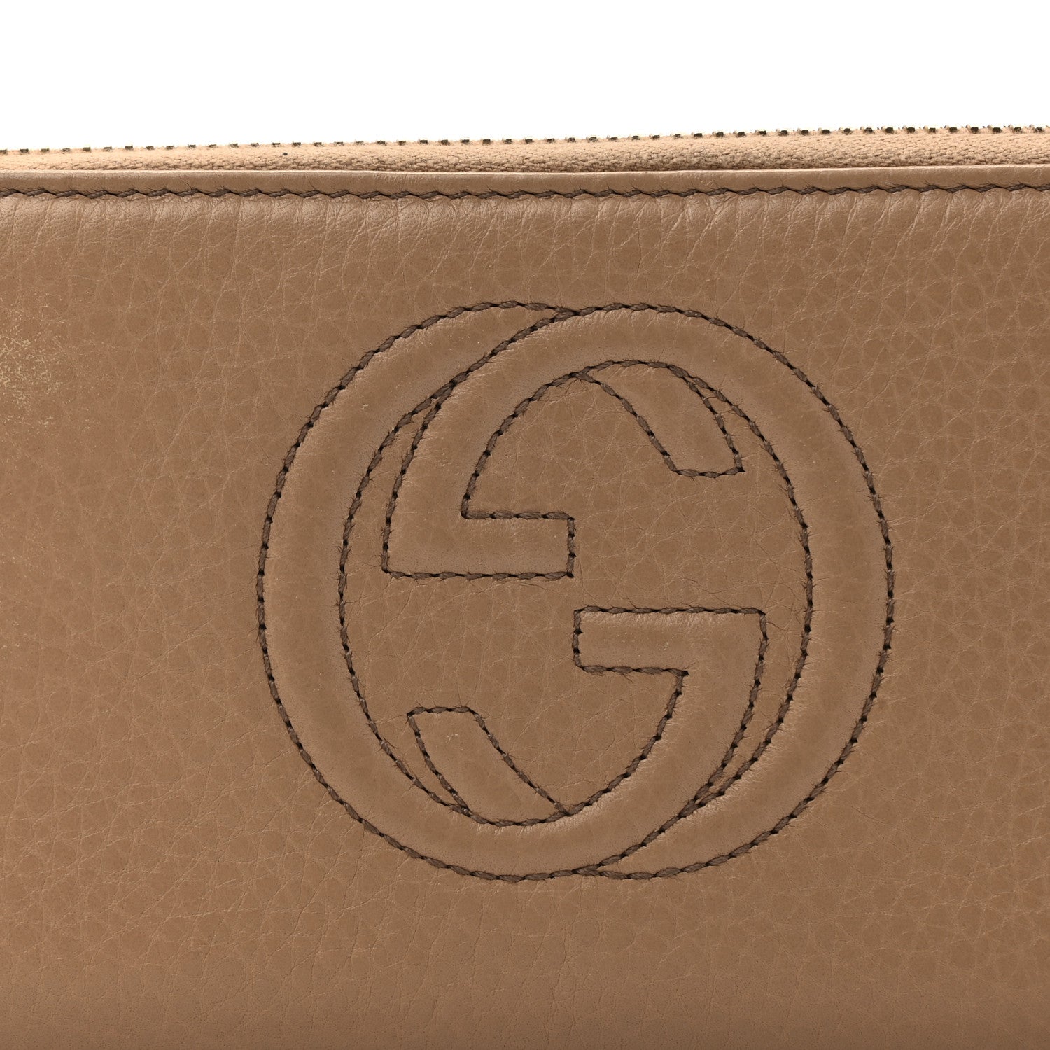 Gucci Pebbled Calfskin Soho Zip Around Wallet Camelia 10 of 13