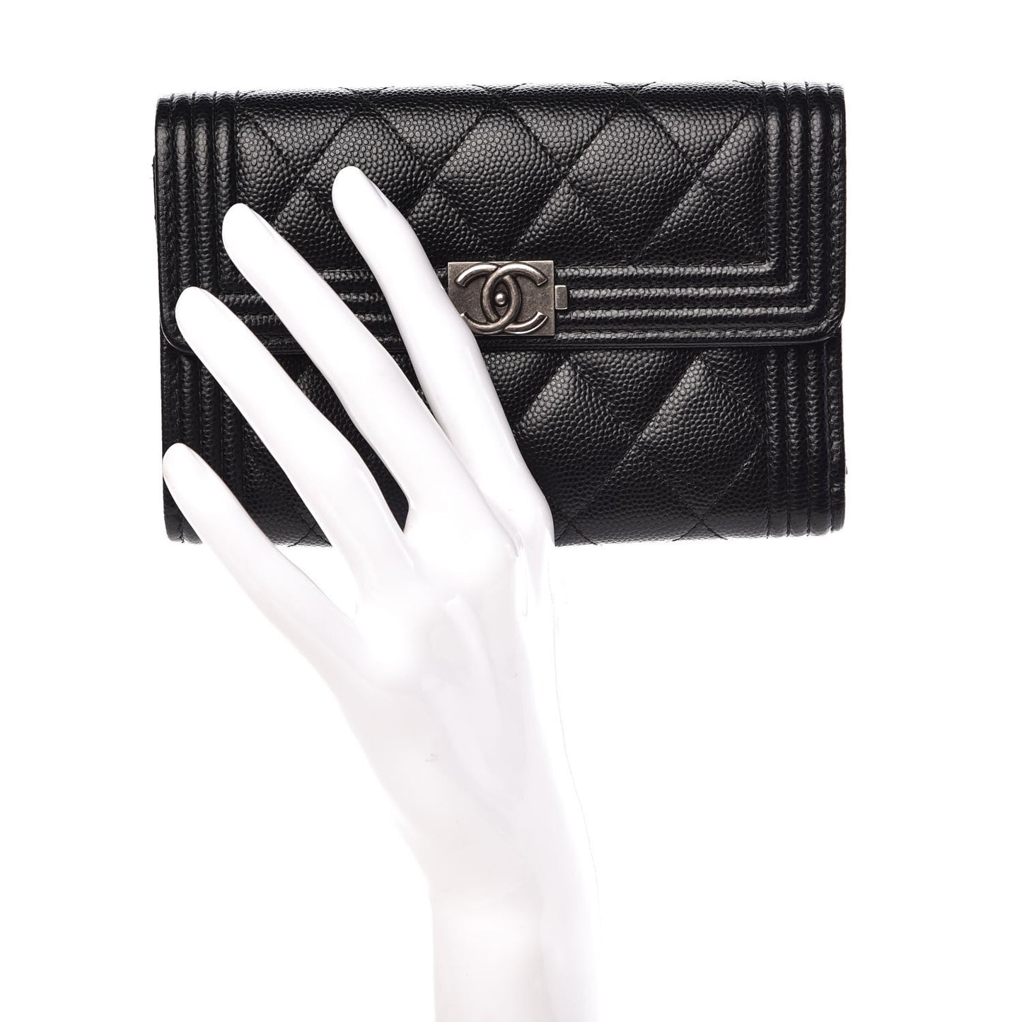 Caviar Quilted Medium Boy Flap Wallet Black