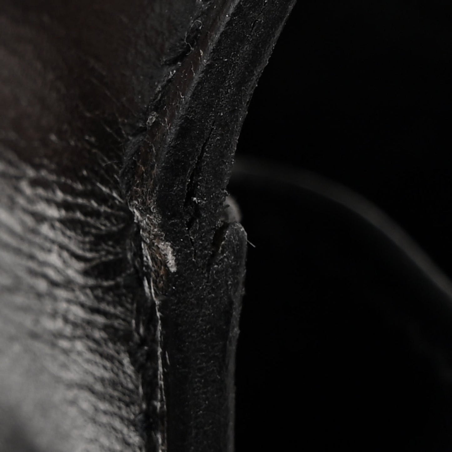 Box Kelly Sellier 28 Black