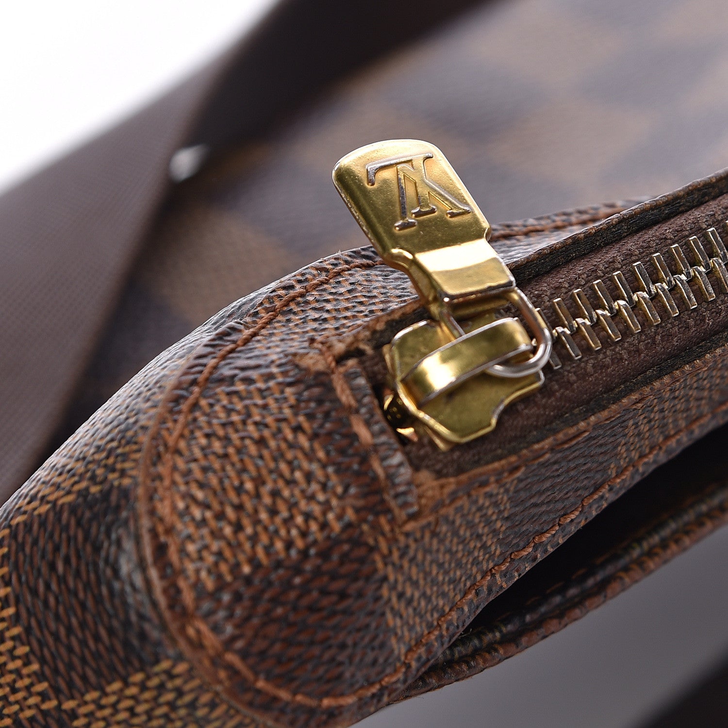 Louis Vuitton Damier Ebene Geronimos 7 of 15