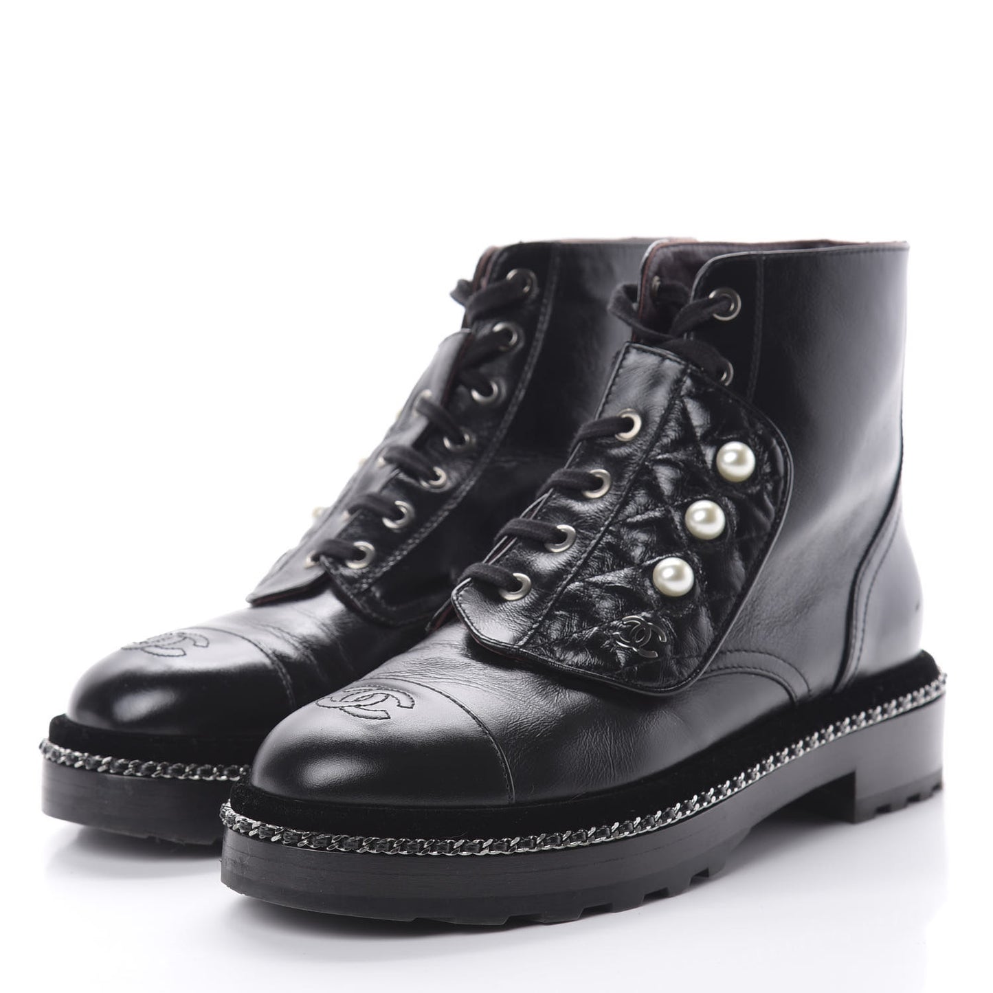 Crackled Calfskin Velvet Pearl Combat Short Boots 37.5 Black