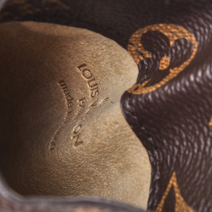 Louis Vuitton Monogram Sunglasses Case MM 5 of 7