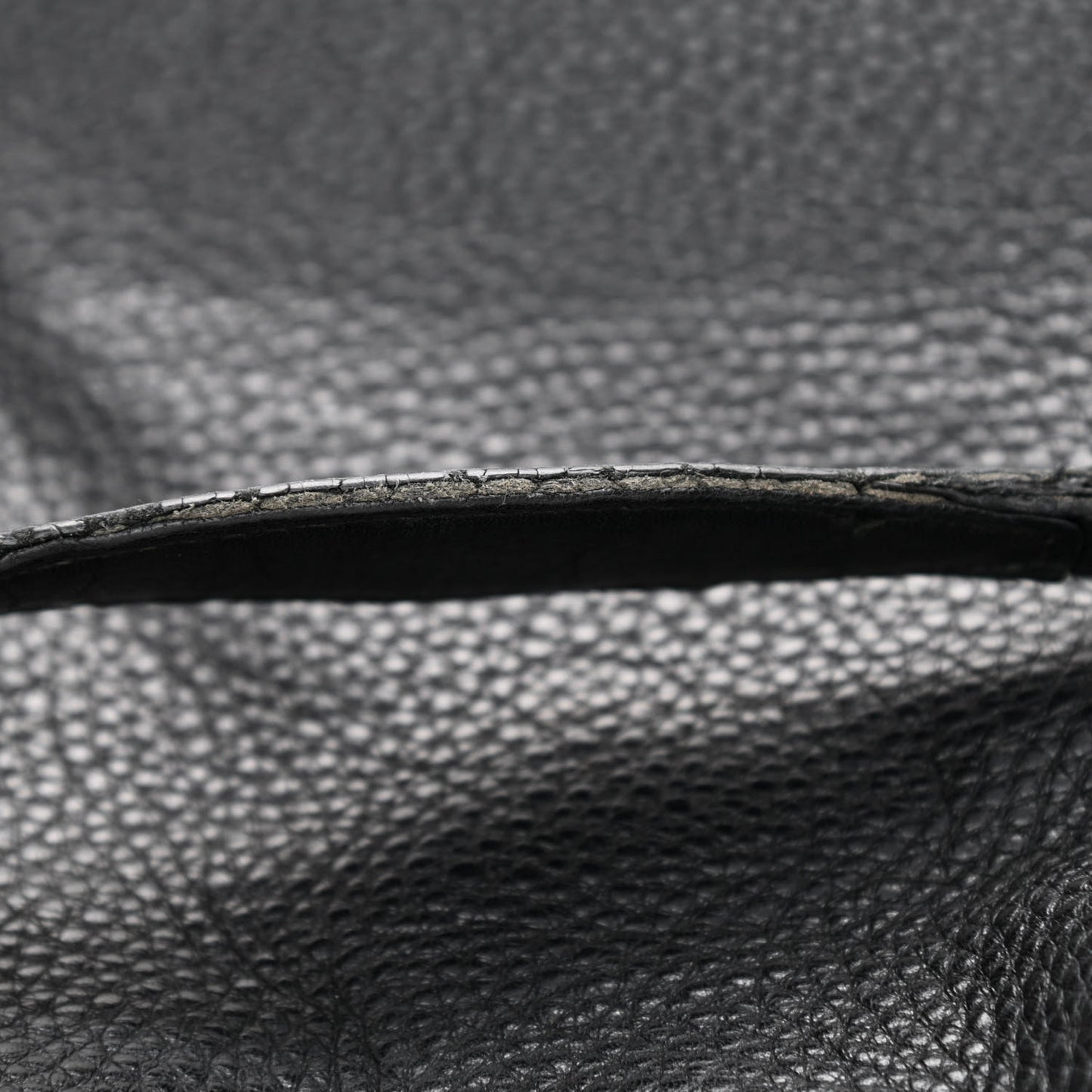 Pebbled Calfskin Medium Soho Chain Shoulder Bag Black
