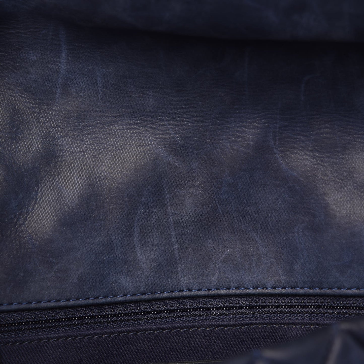 Iridescent Calfskin Quilted Large New Bubble Flap Navy