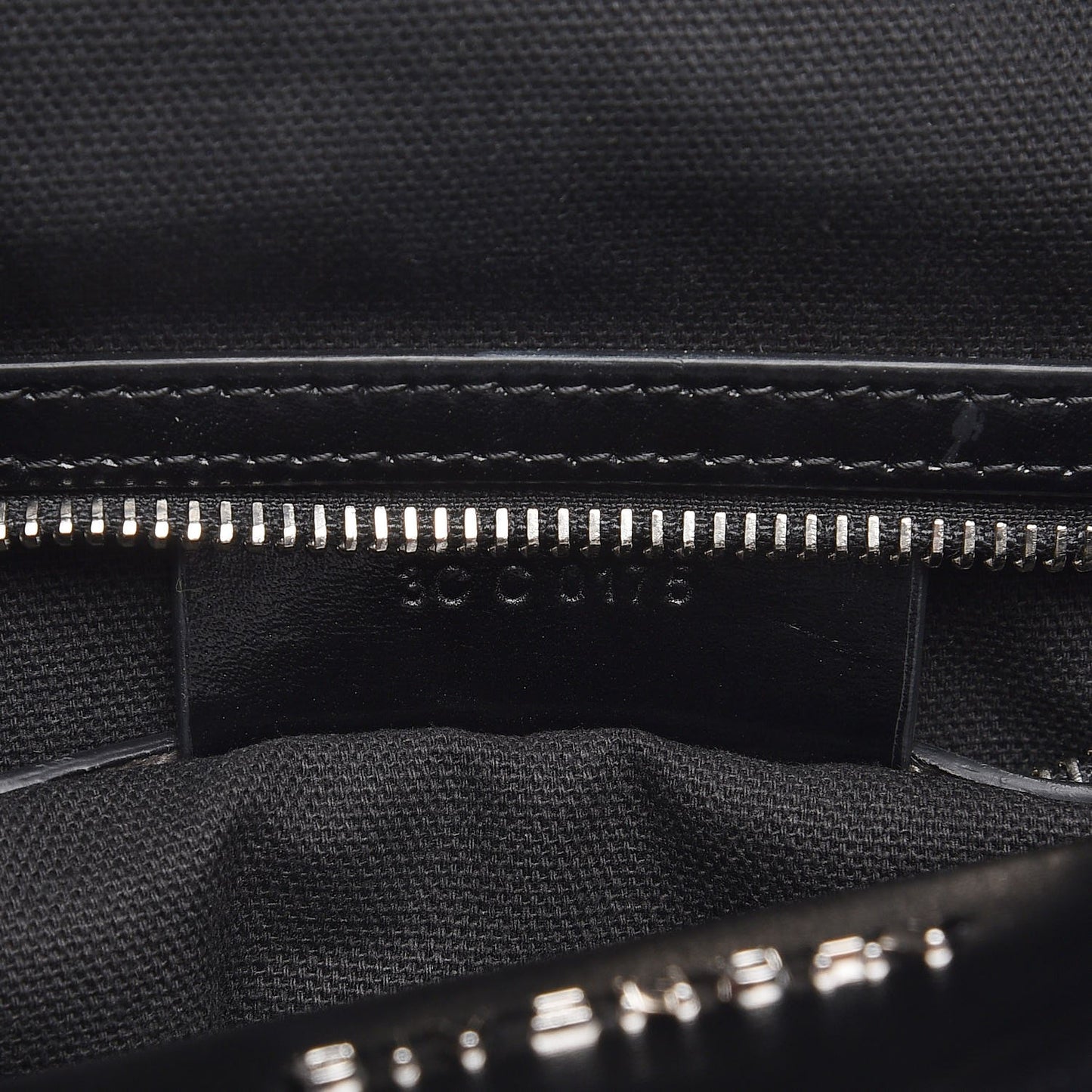 Shiny Lord Calfskin Small Antigona Black