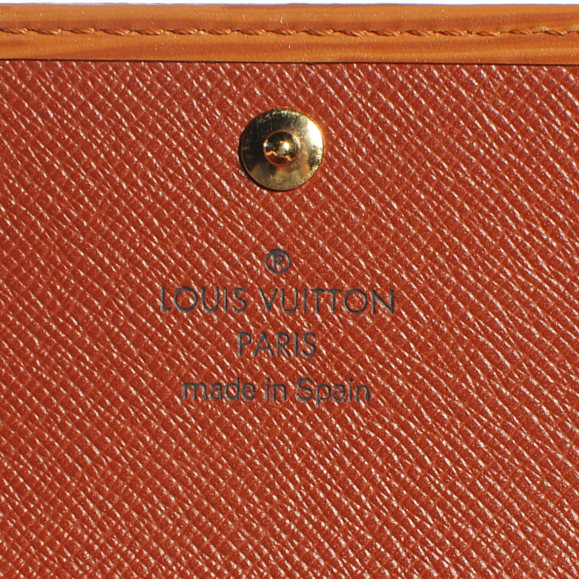 Epi Porte Tresor International Wallet Cipango