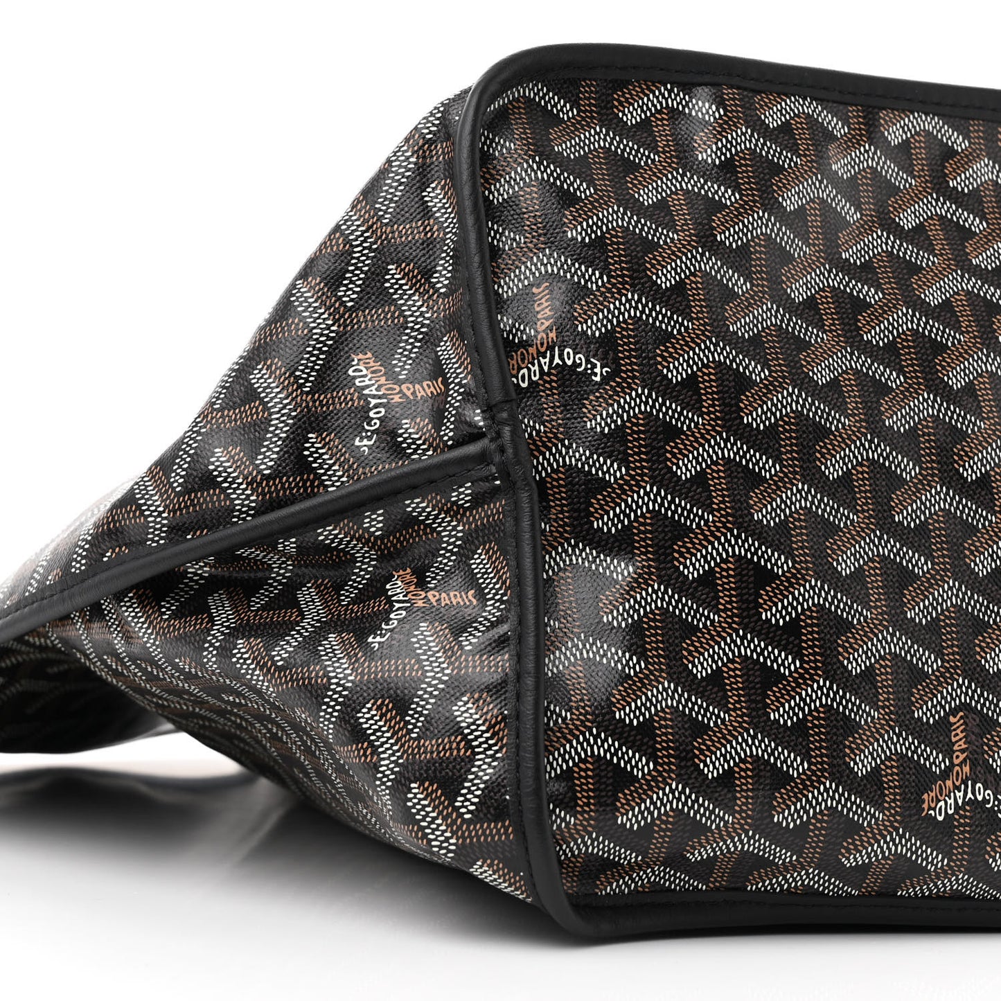 Goyardine Reversible Anjou GM Black