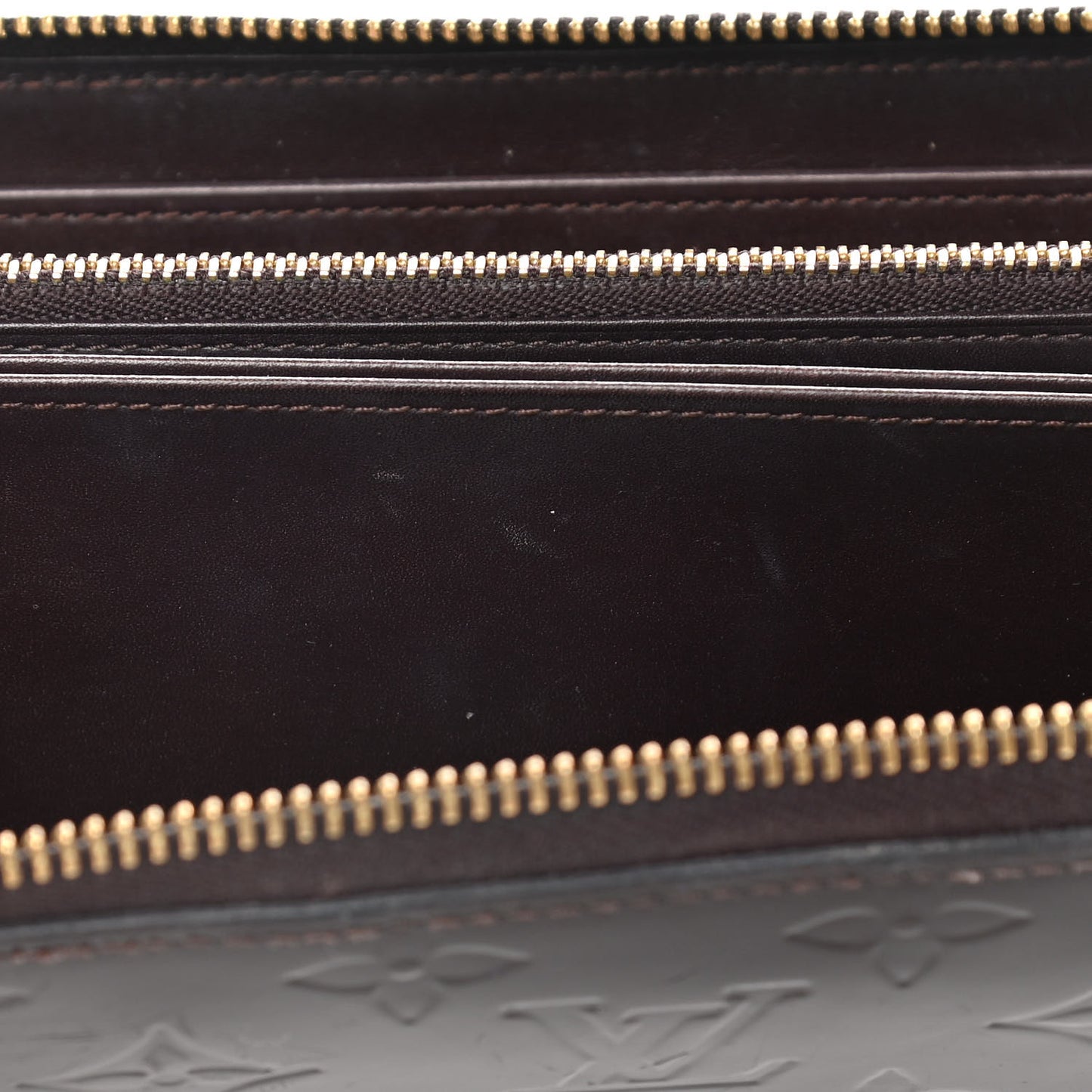 Vernis Zippy Wallet Amarante