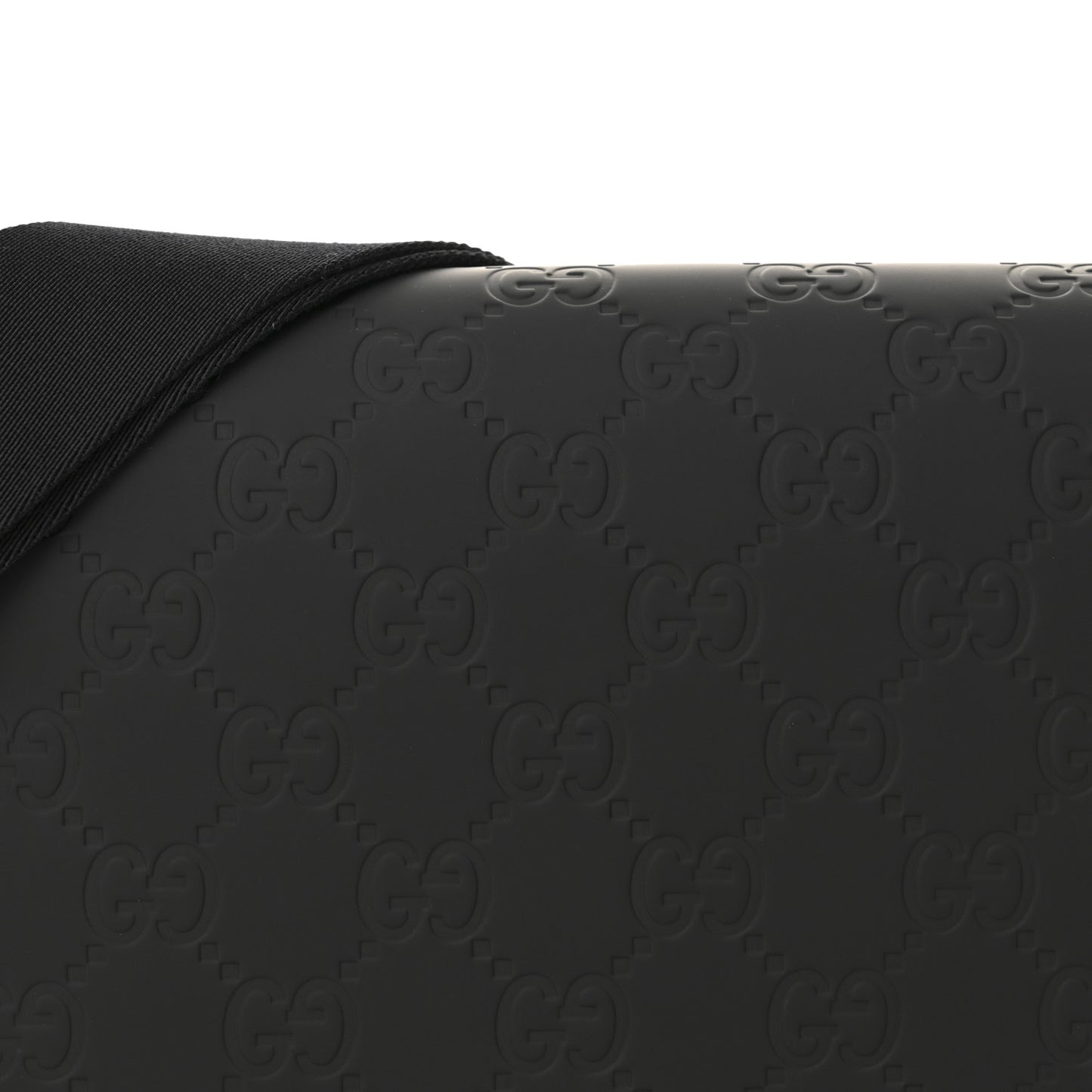 Rubber Effect Calfskin GG Medium Messenger Bag Black