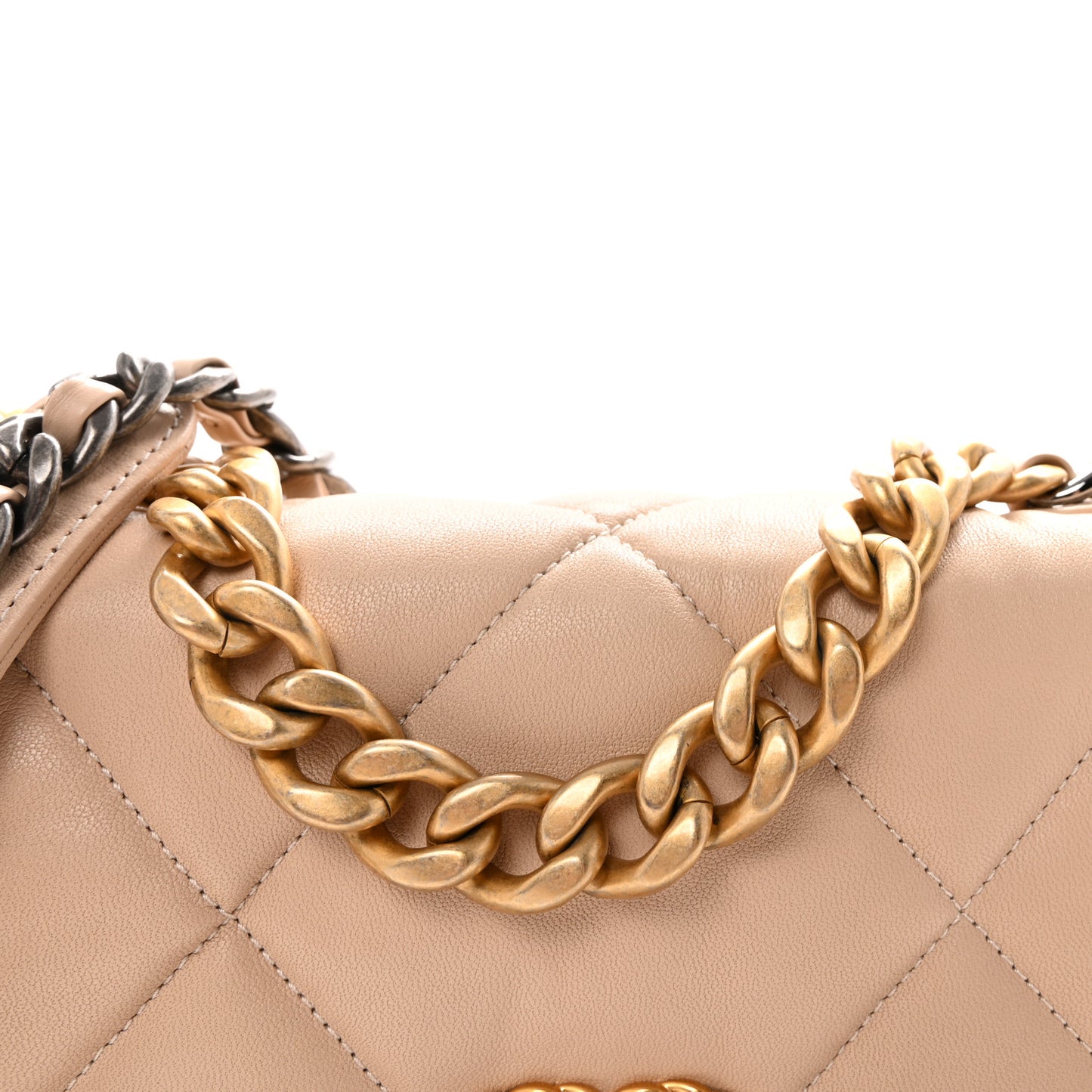Lambskin Quilted Medium Chanel 19 Flap Beige
