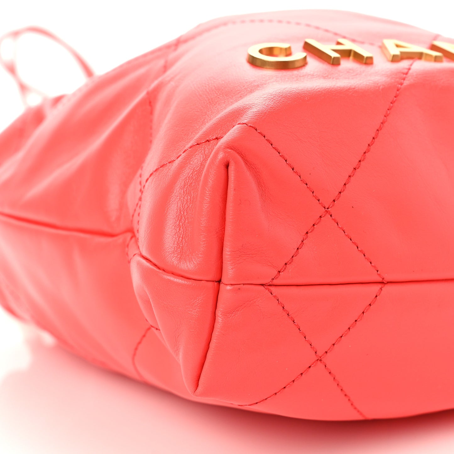 Shiny Calfskin Quilted Mini Chanel 22 Coral