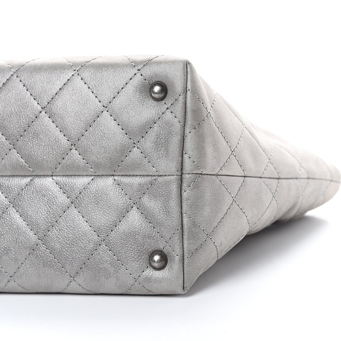 Metallic Calfskin Quilted Small Shopping In Chains Tote Silver