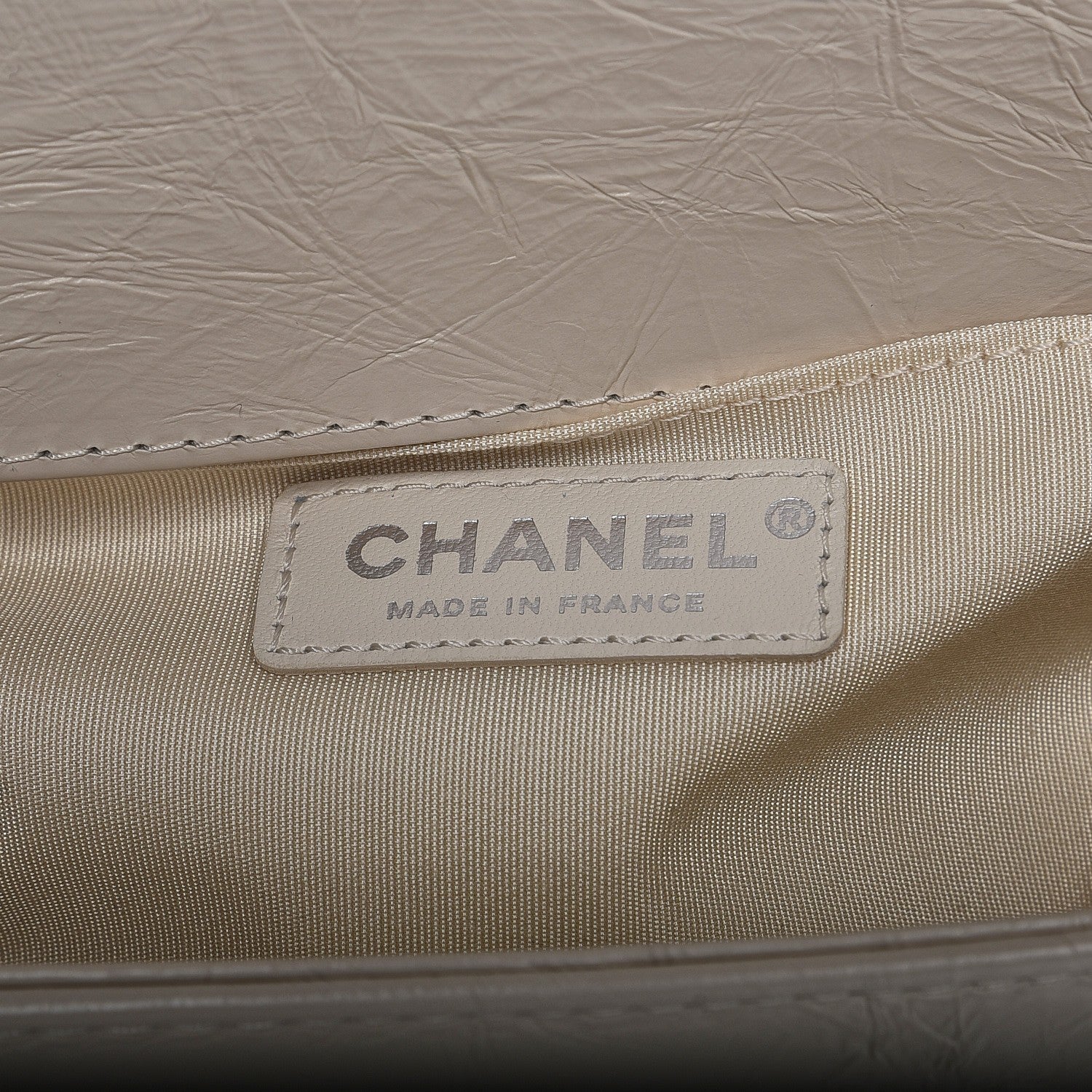 Chanel Aged Calfskin Chevron Medium Jacket Boy Flap White 6 of 7
