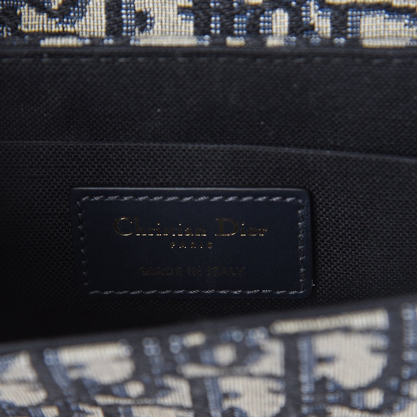 Oblique 30 Montaigne Box Bag Blue