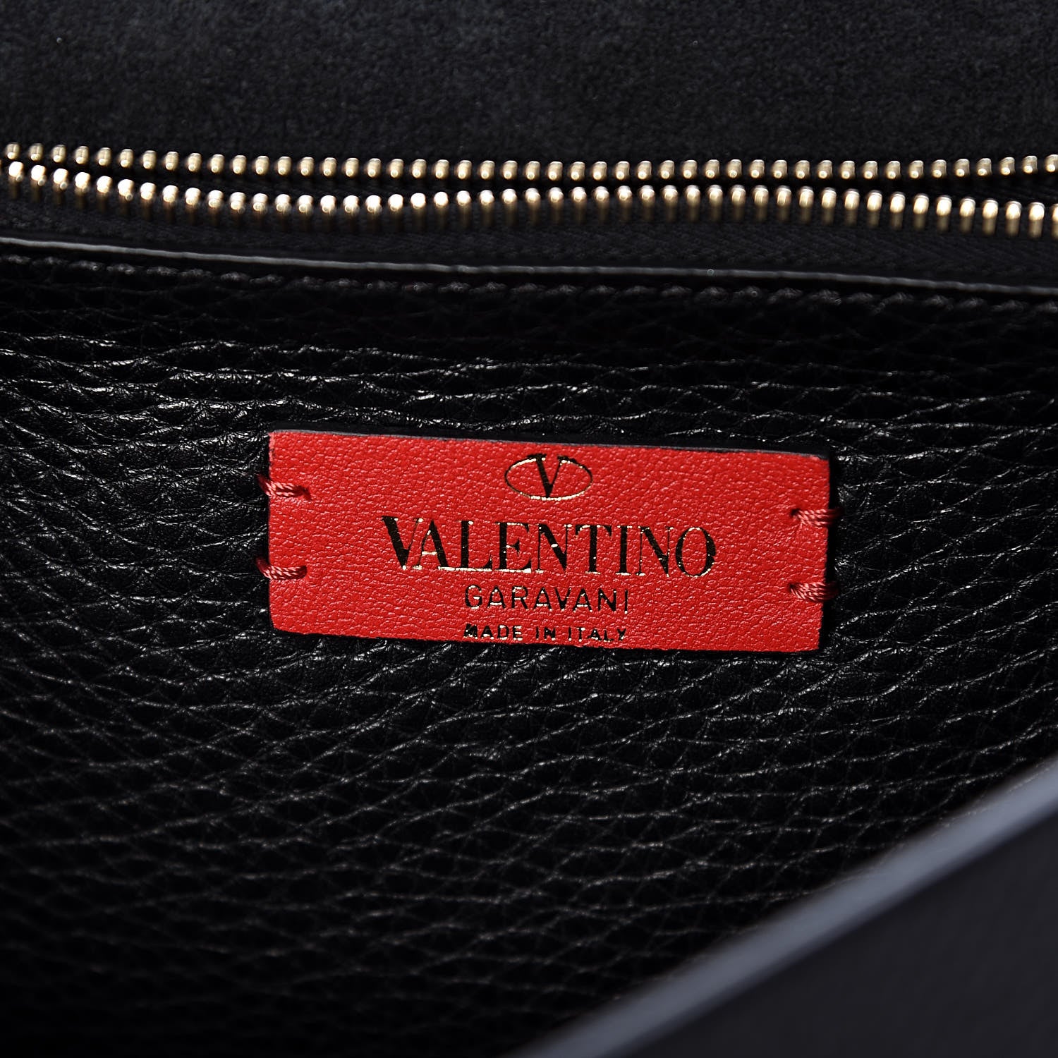 Valentino Garavani Pebbled Calfskin Rockstud Side Slip Wristlet Clutch Black 6 of 9