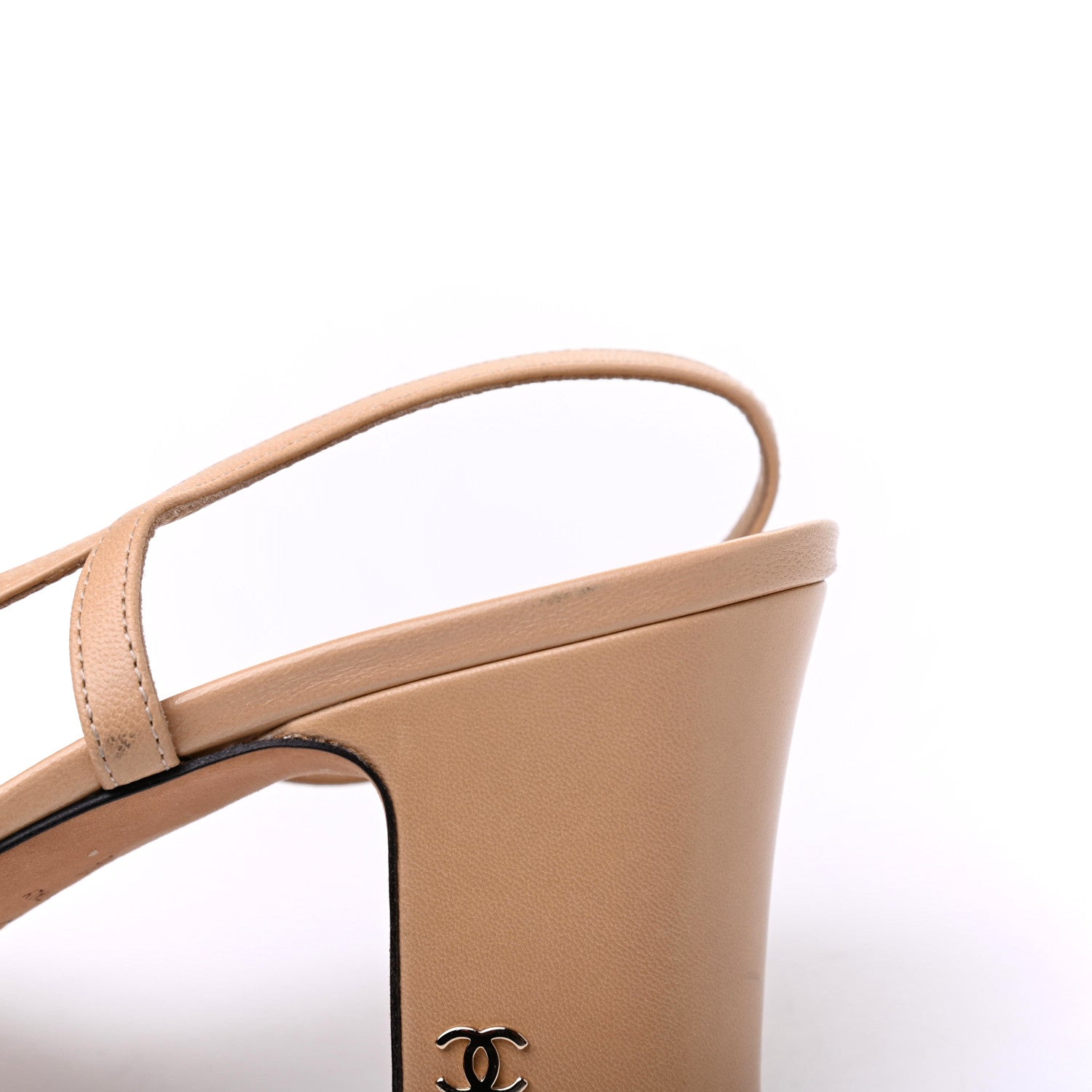 Chanel Goatskin Grosgrain Cap Toe CC Slingback Pumps 39.5 Beige Black 14 of 14