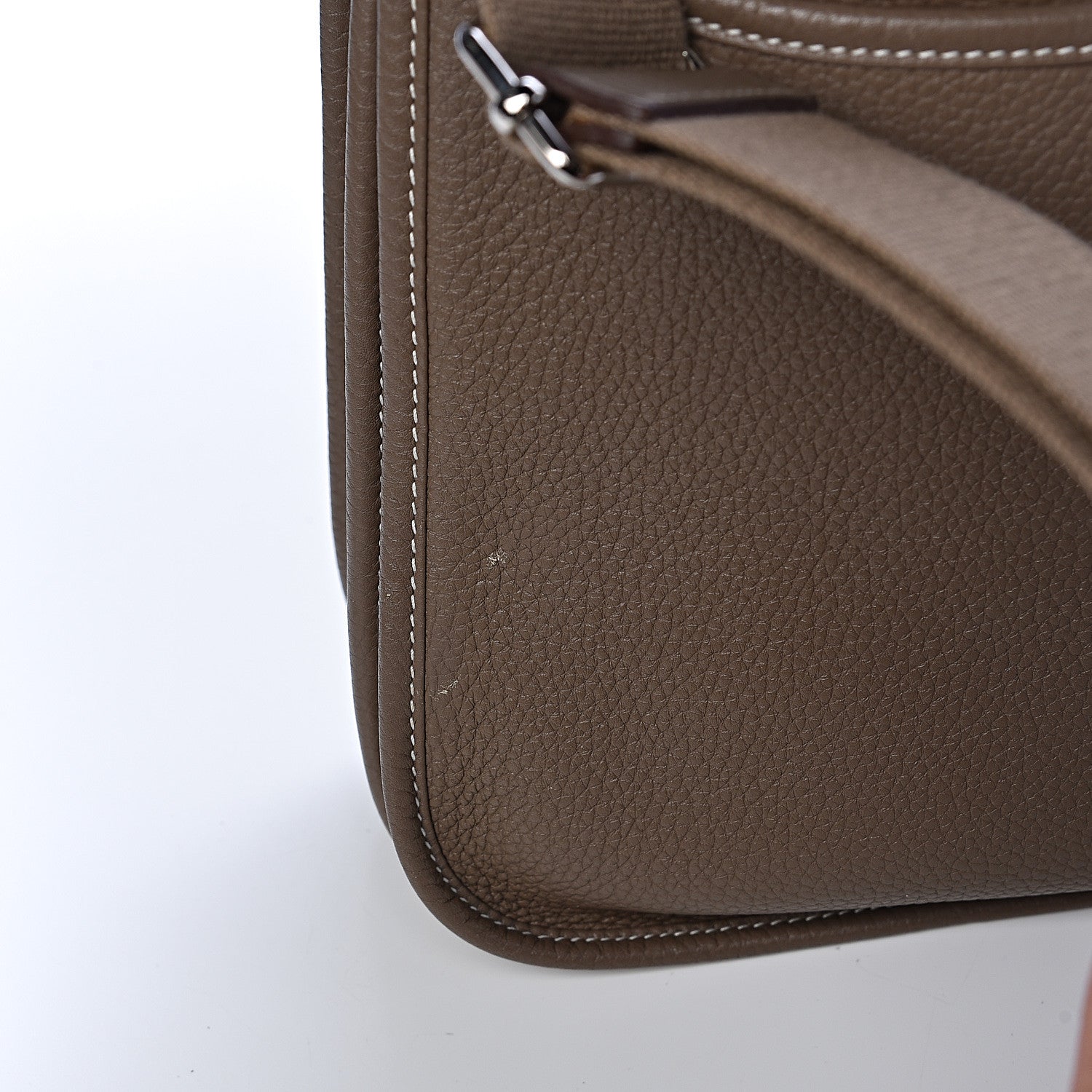 Hermes Taurillon Clemence Evelyne III PM Etoupe 8 of 11