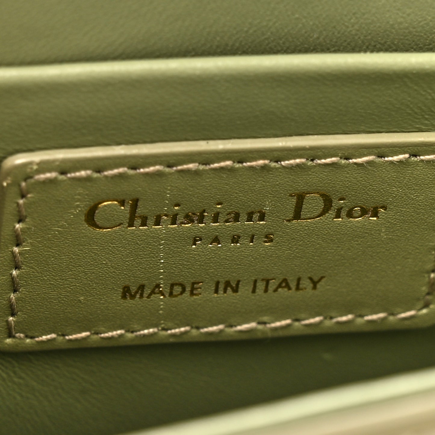 Box Calfskin 30 Montaigne Box Bag Mint Green
