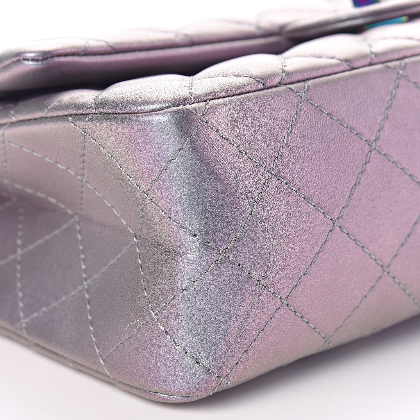 Iridescent Lambskin Quilted 2.55 Reissue 226 Flap Light Purple