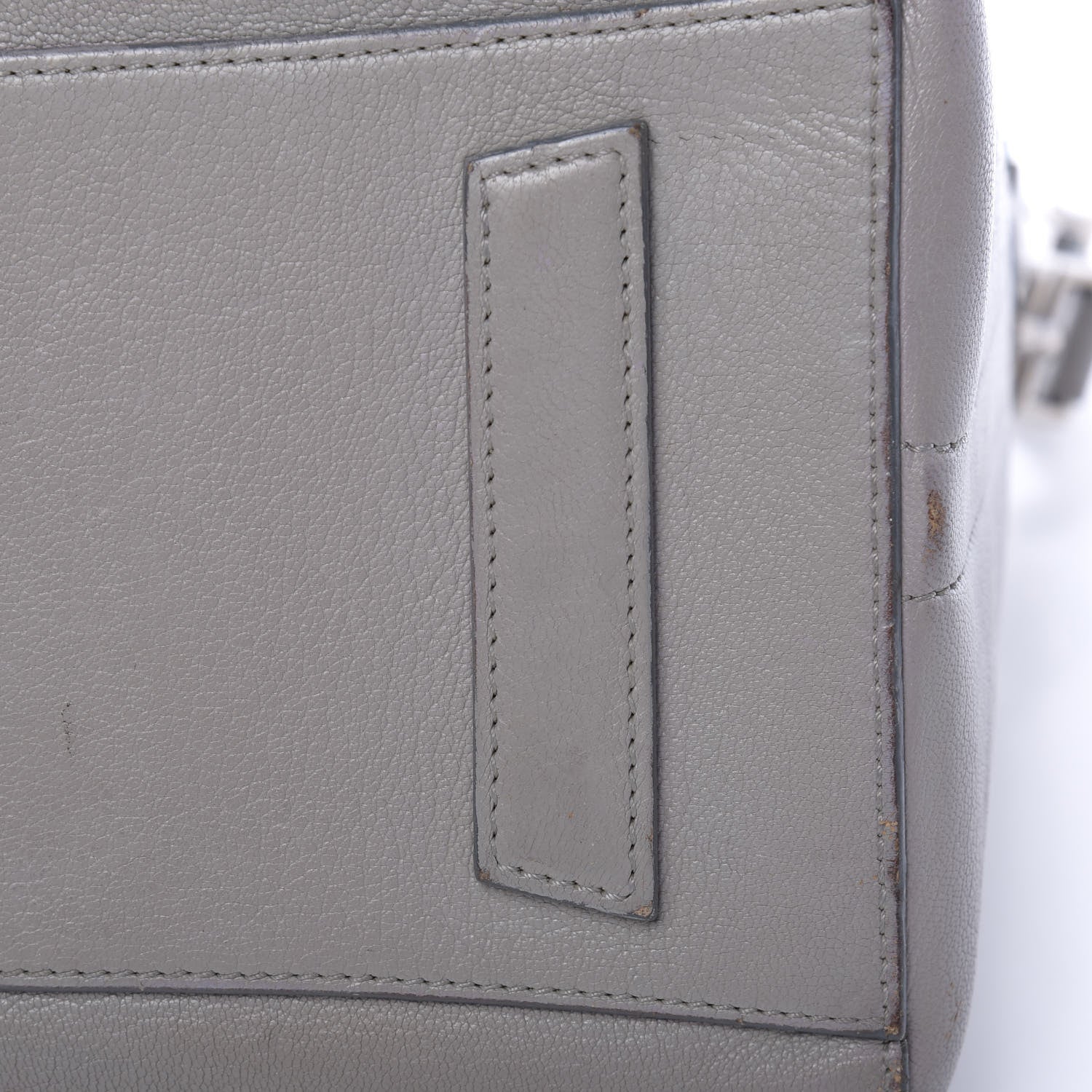 Givenchy Sugar Goatskin Medium Antigona Pearl Grey 27 of 32