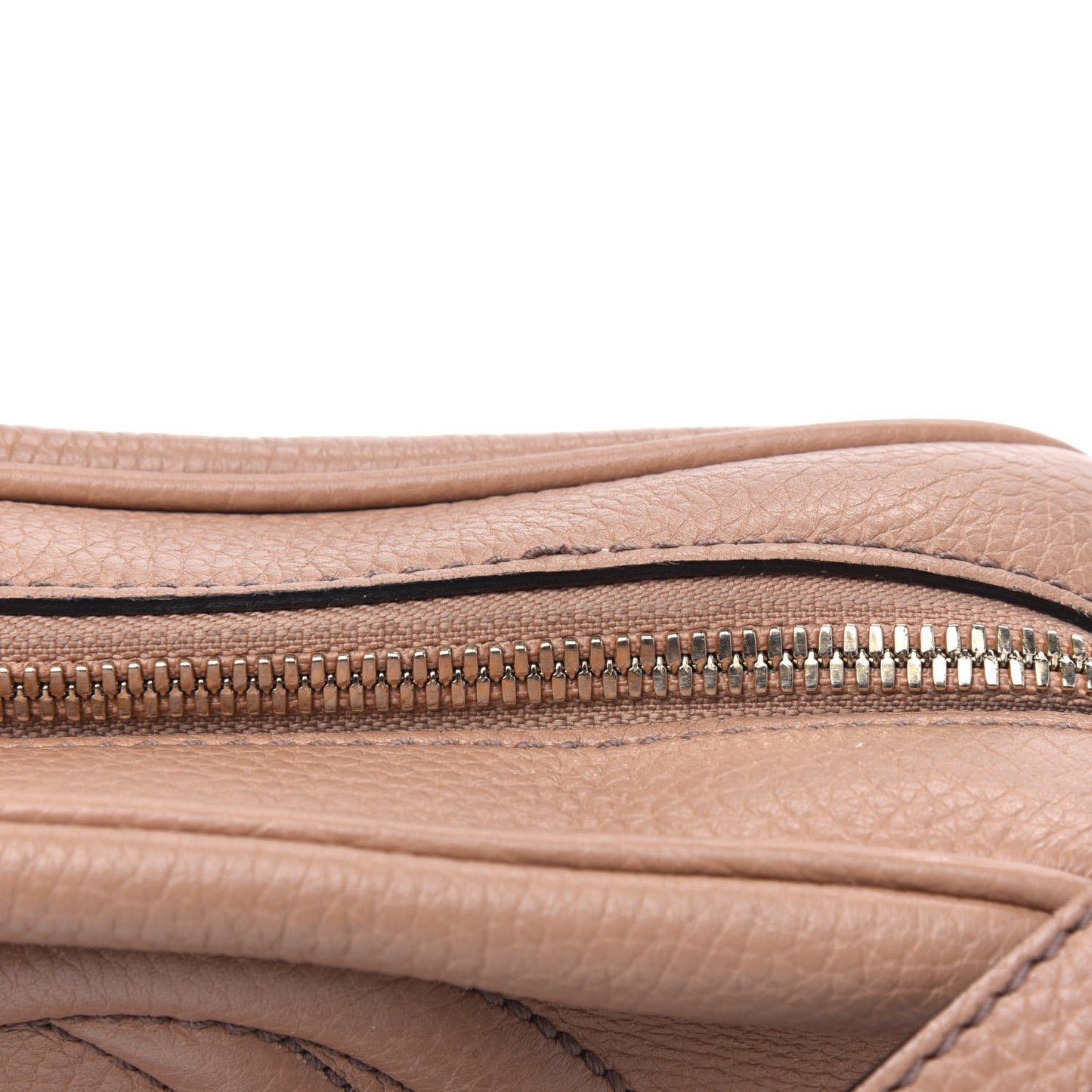Pebbled Calfskin Small Soho Disco Bag Camelia