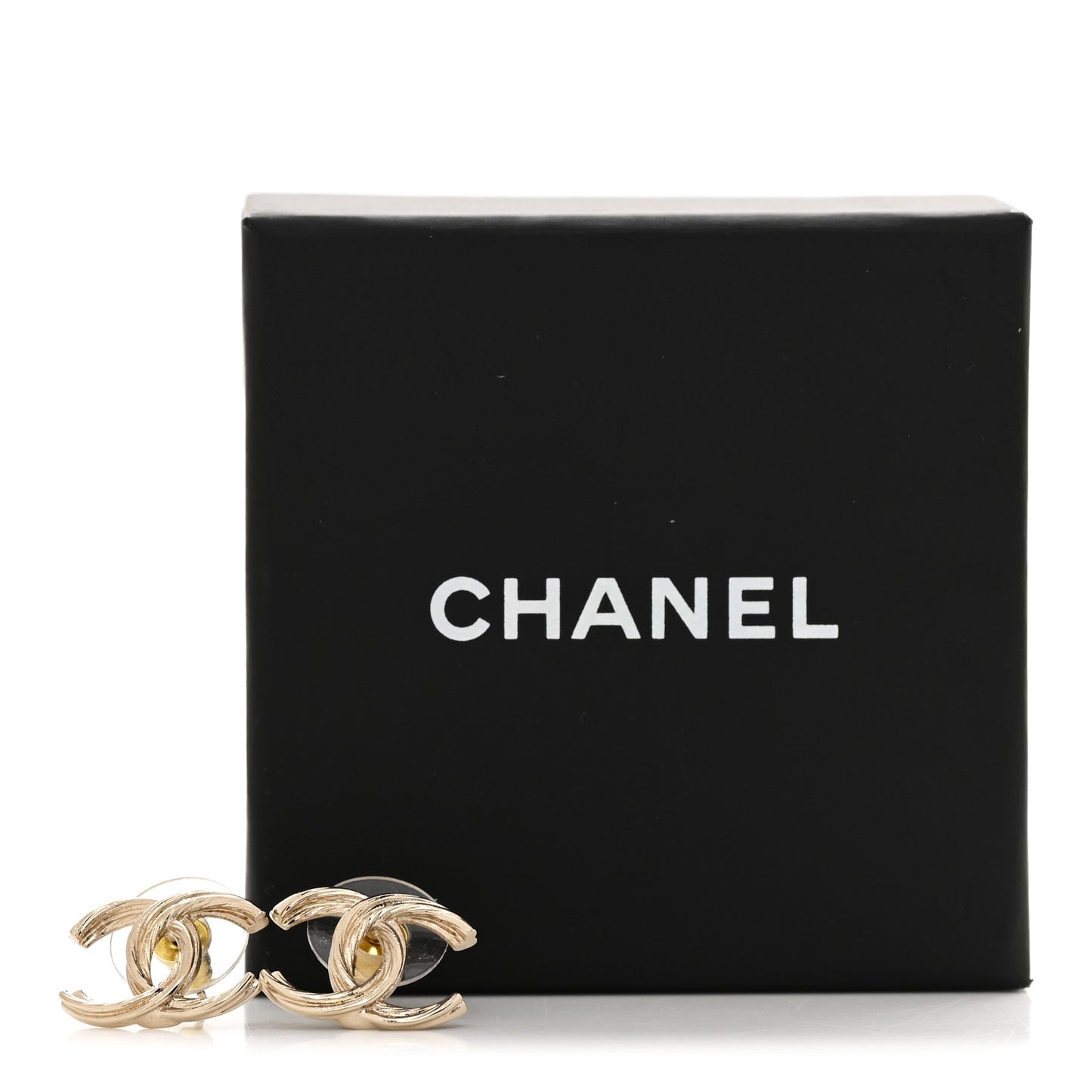 Metal Twisted CC Earrings Gold