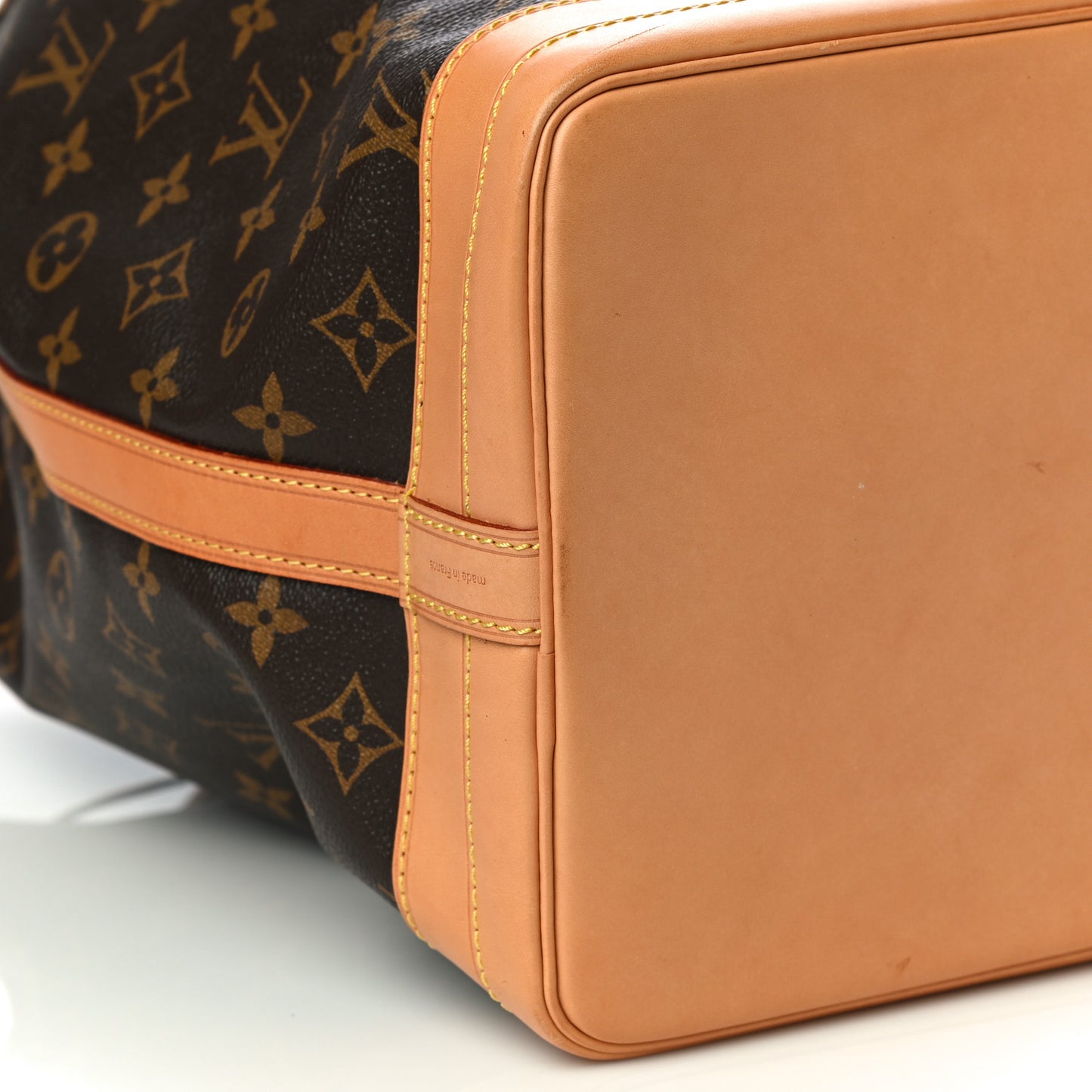 Monogram Noe