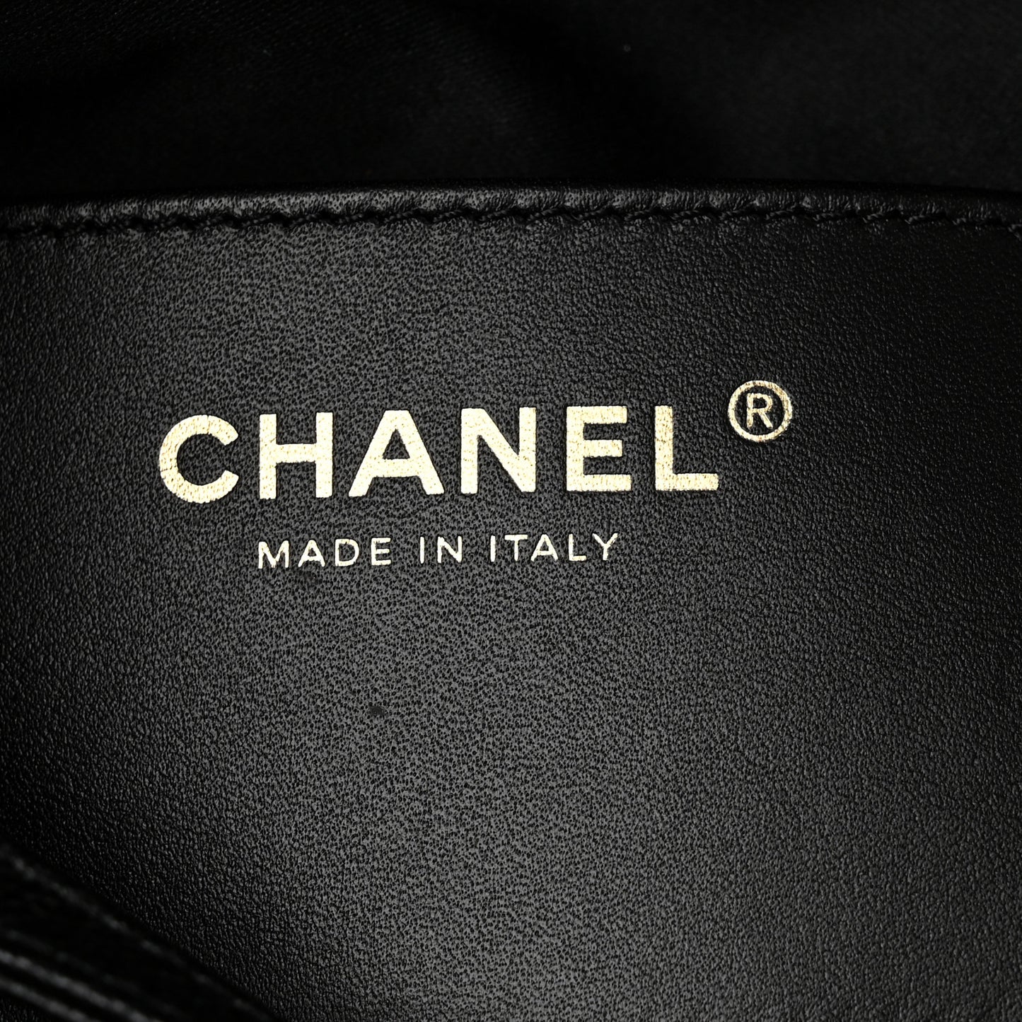 Caviar Quilted Medium Chanel 25 Handbag Black