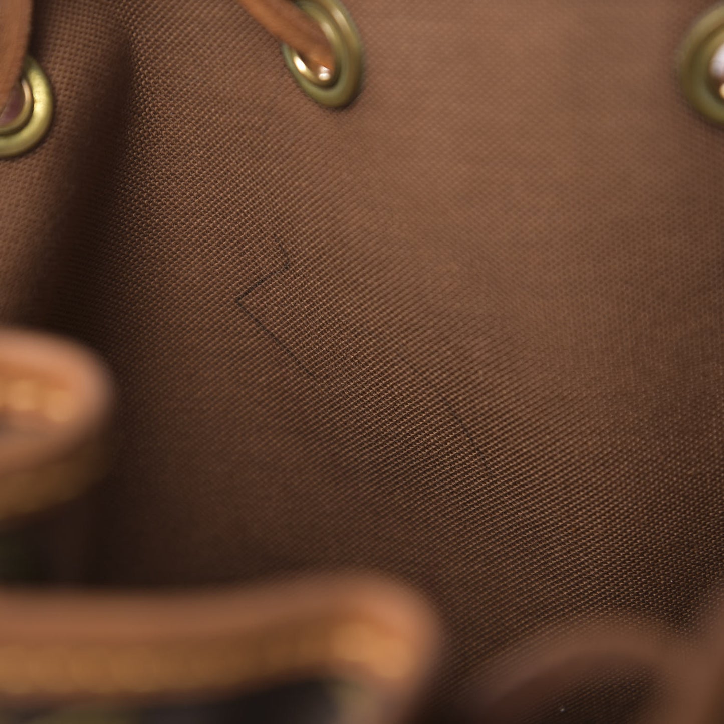 Monogram Noe