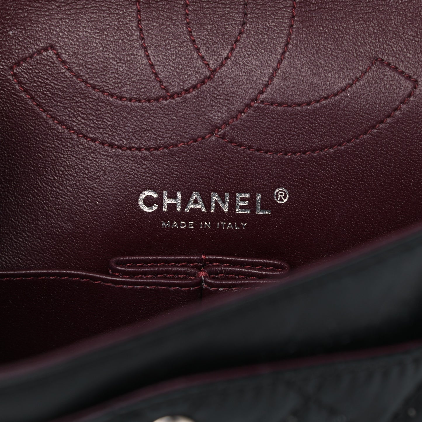 Aged Calfskin Space Charms 2.55 Reissue 225 Flap Black