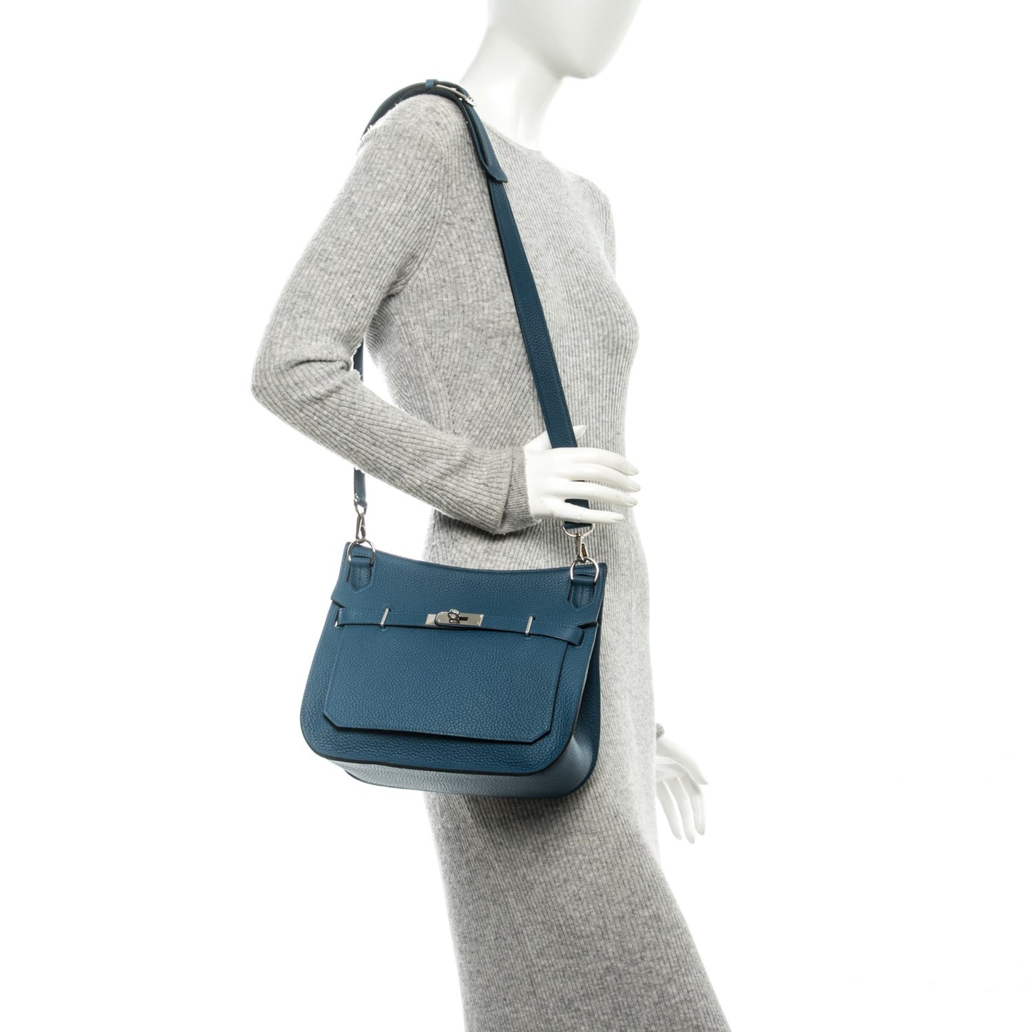 Taurillon Clemence Jypsiere 28 Bleu Thalassa