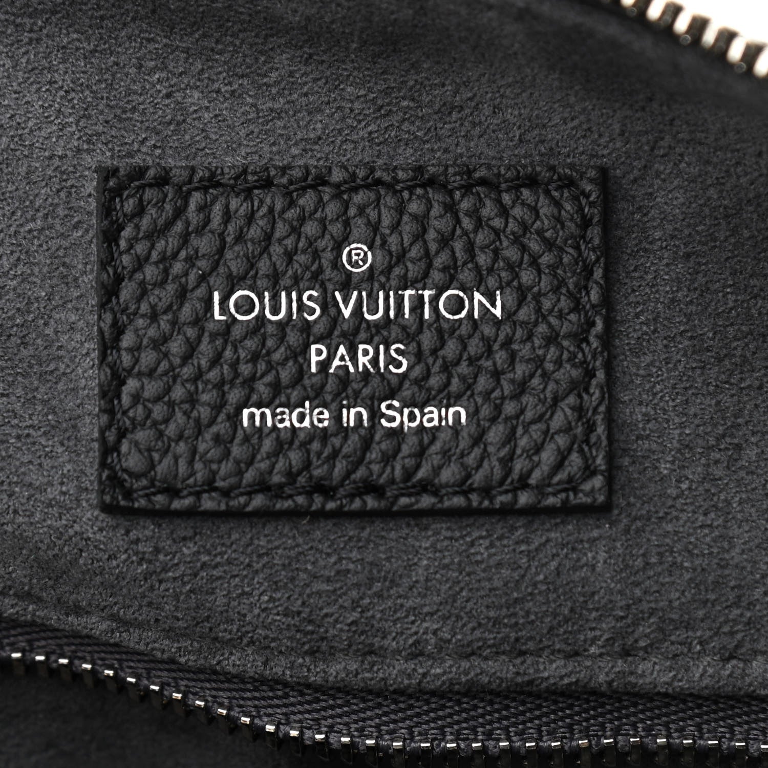 Louis Vuitton Mahina Beaubourg Hobo MM Black 6 of 10