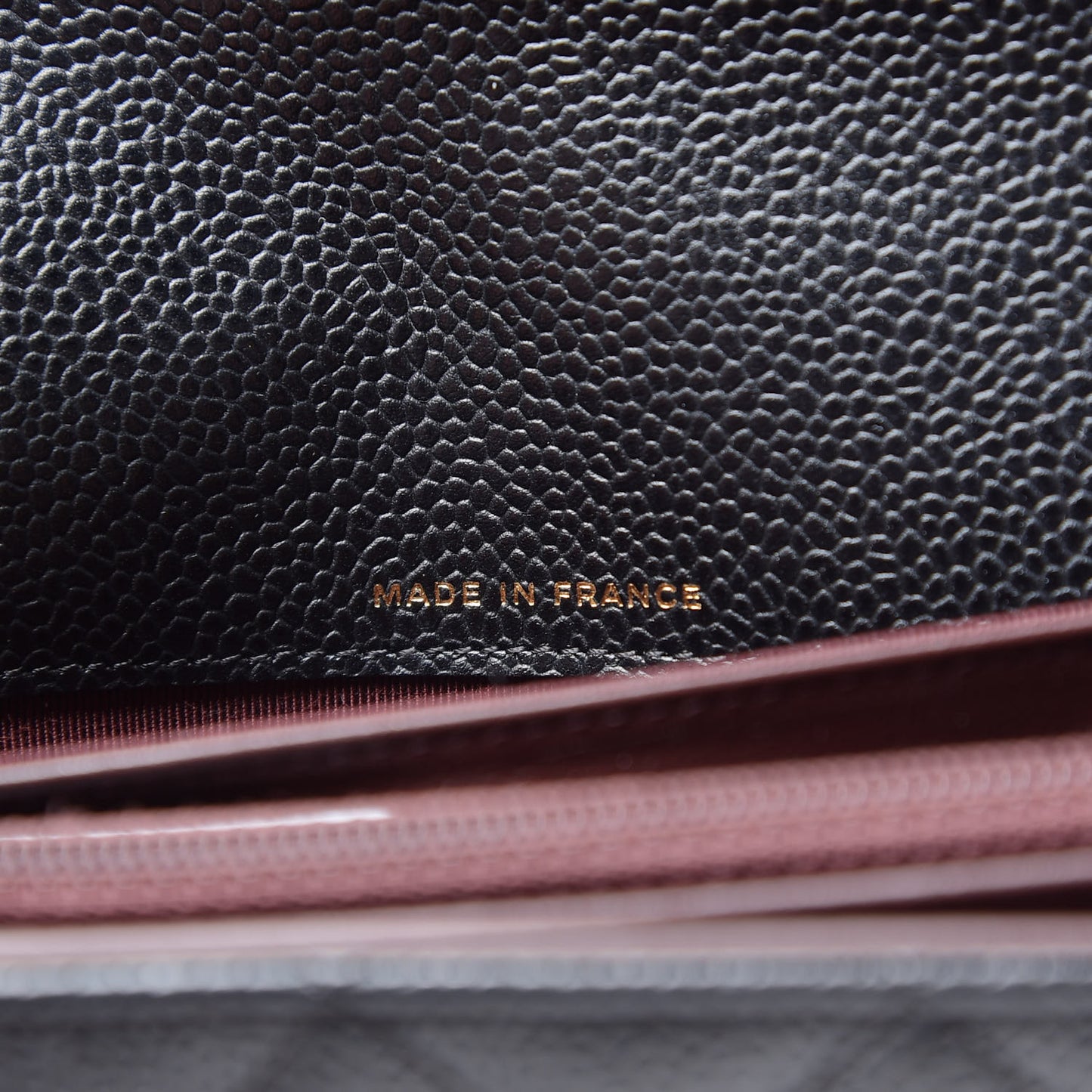 Caviar Quilted Large Gusset Flap Wallet Black