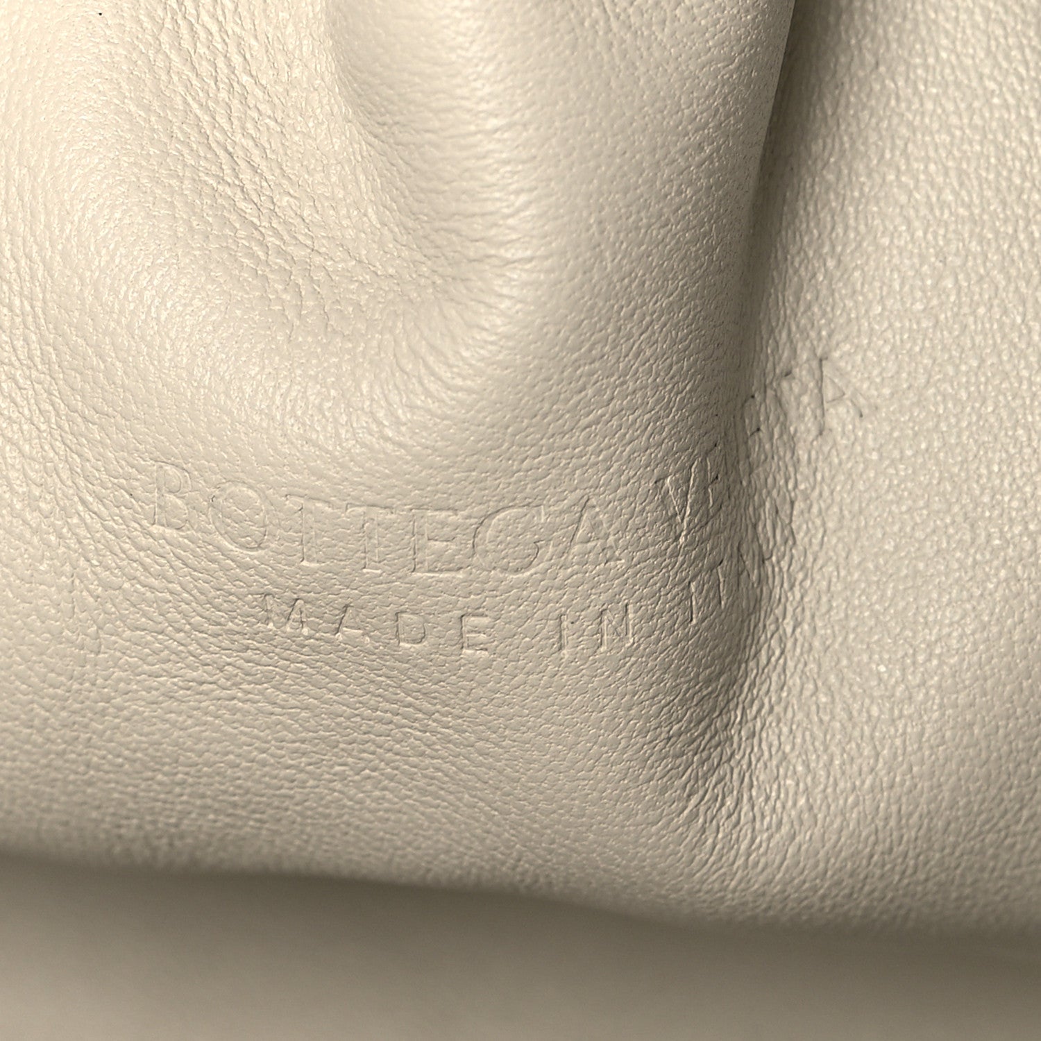 Bottega Veneta Nappa Maxi Intrecciato The Pouch Oversized Clutch Plaster 7 of 10