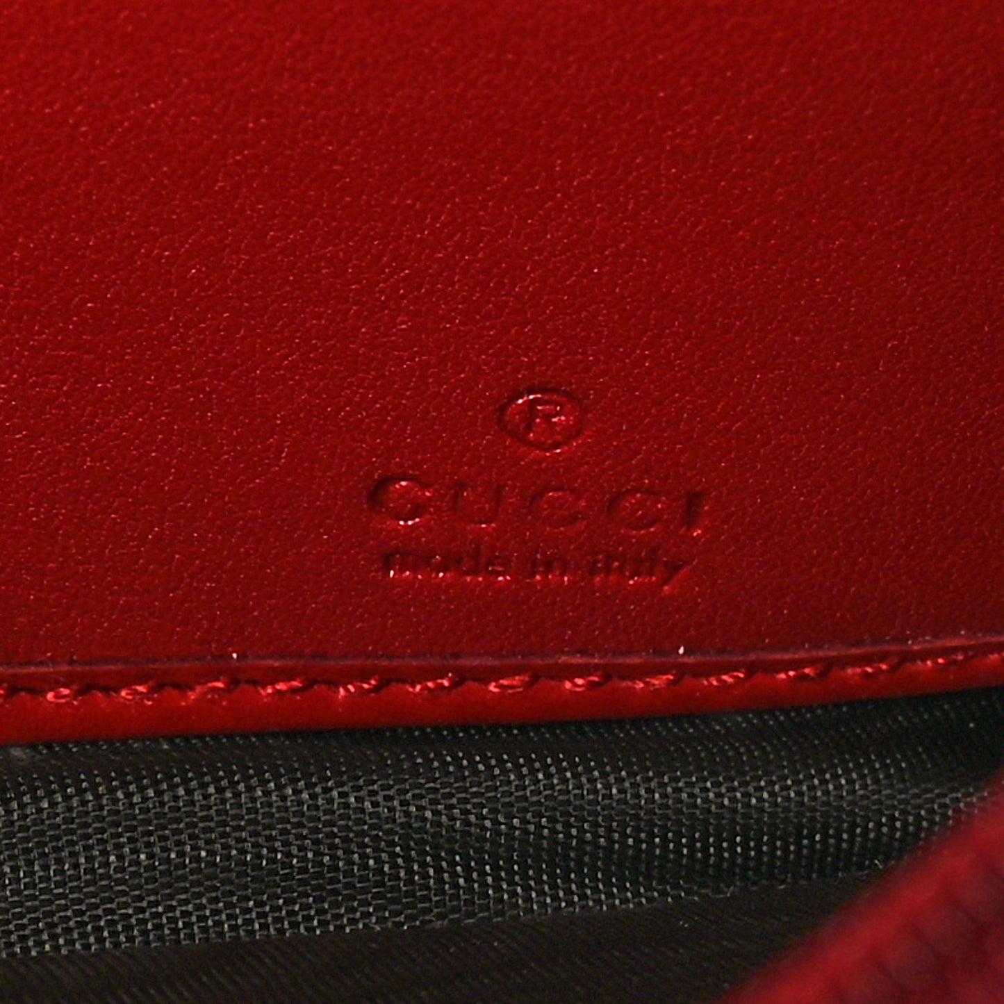 Calfskin Matelasse GG Marmont Continental Wallet Hibiscus Red