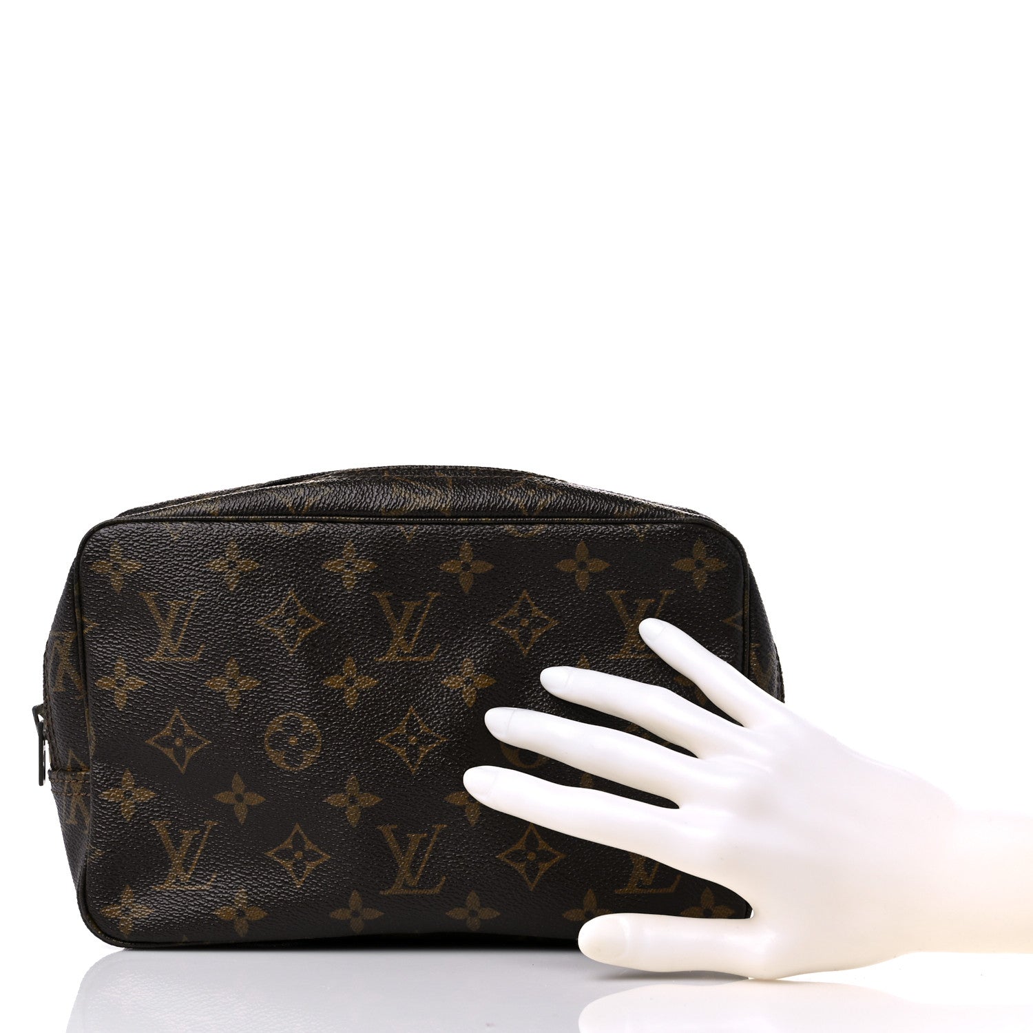 Louis Vuitton Monogram Trousse Toilette 23 3 of 10