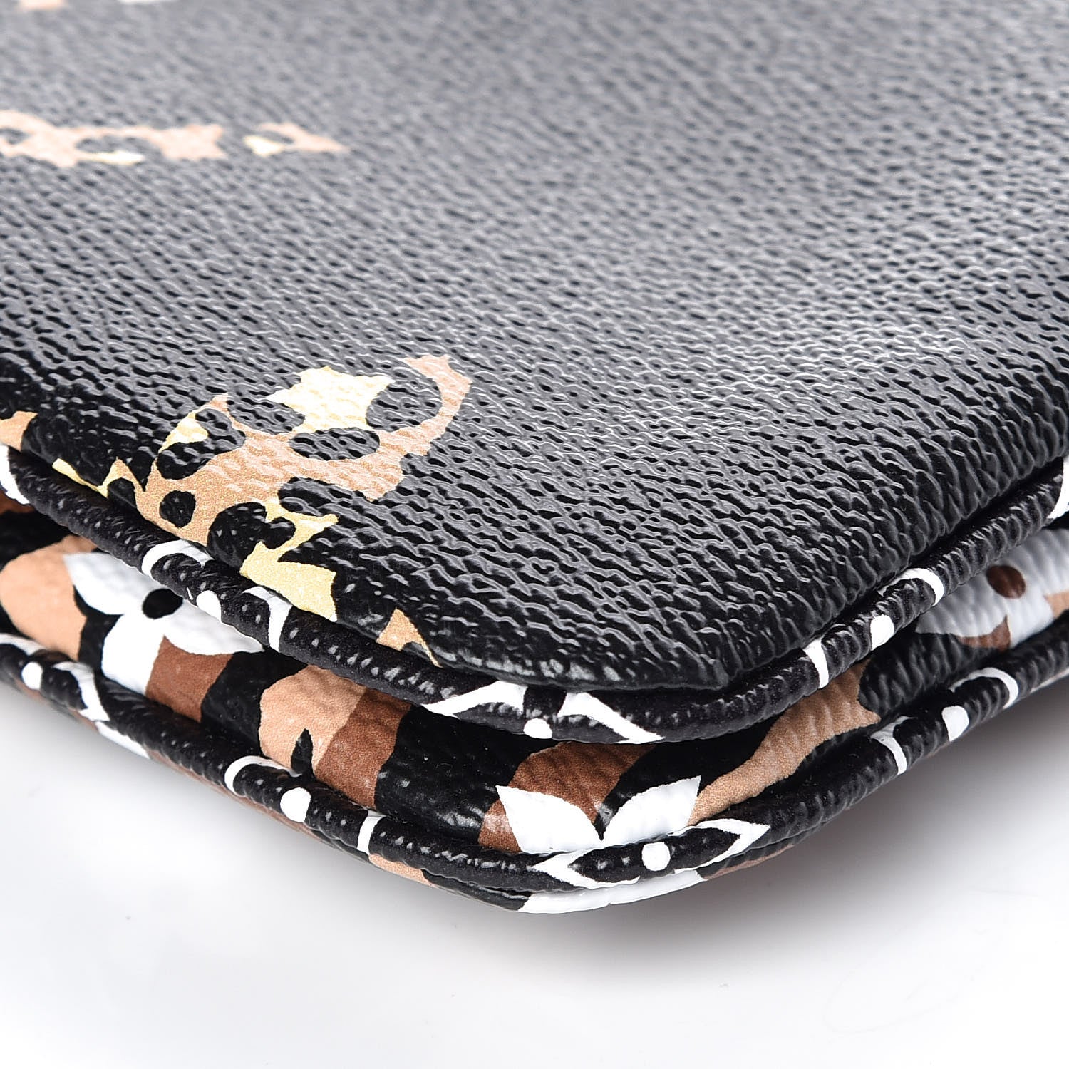 Louis Vuitton Monogram Giant Jungle Pochette Double Zip Black 6 of 11