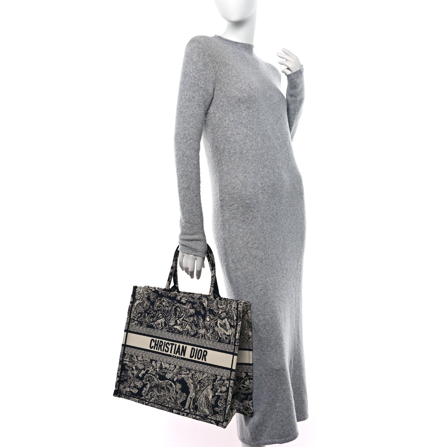 Christian Dior Canvas Embroidered Large Dioriviera Toile De Jouy Reverse Book Tote Blue 2 of 13