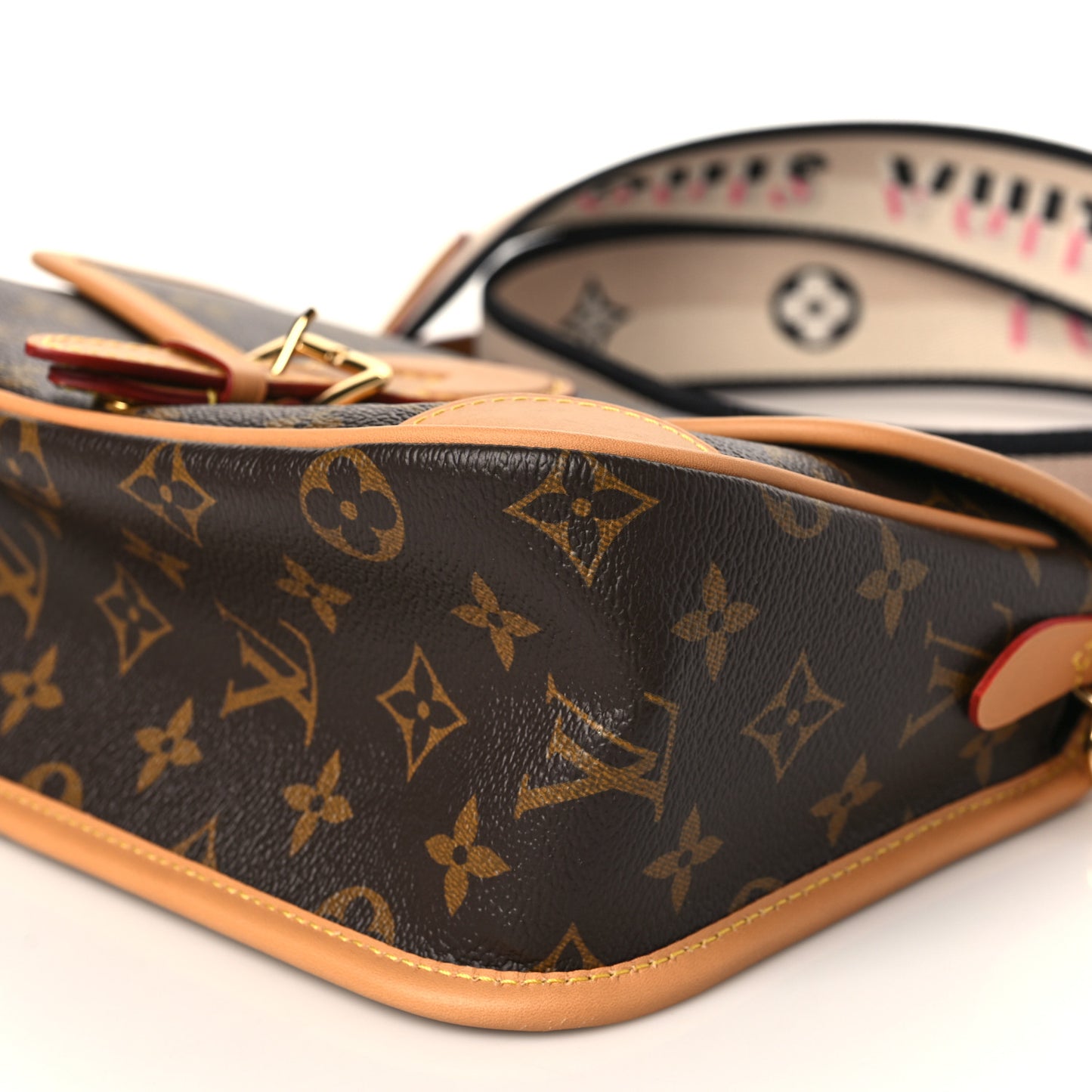 Monogram Diane Black