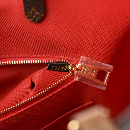 Louis Vuitton Reverse Monogram Giant Onthego MM 8 of 12