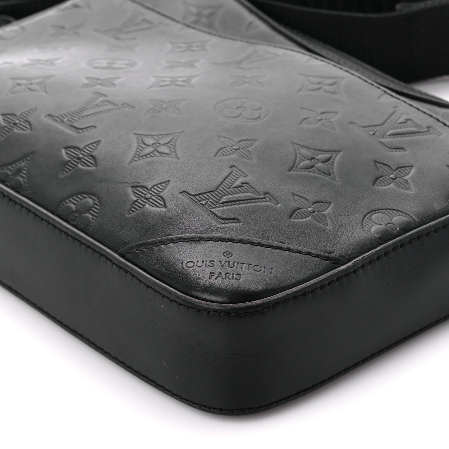 Calfskin Monogram Shadow Duo Messenger Black