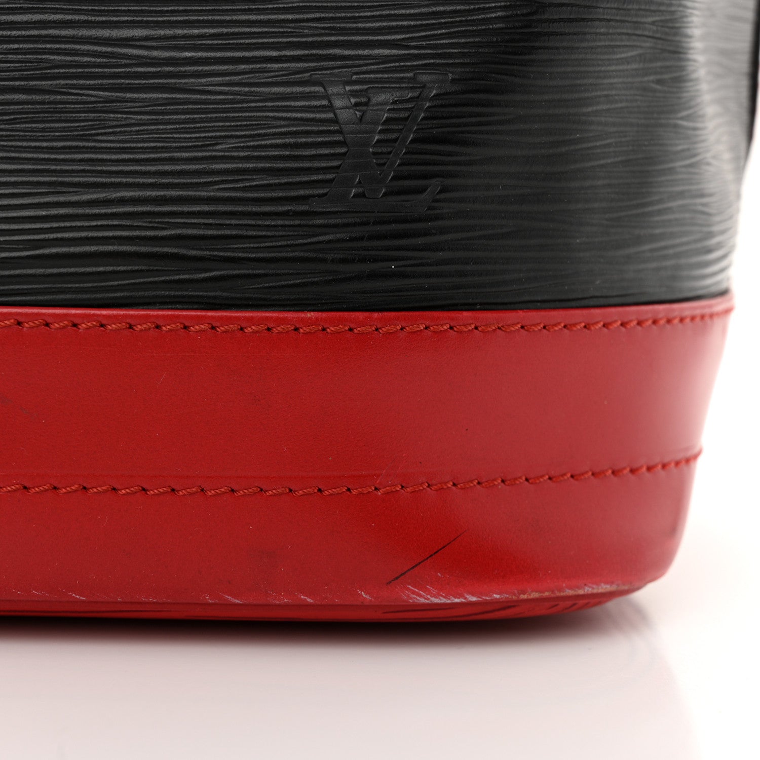 Louis Vuitton Epi Bi-Color Noe Castillan Red Black 13 of 15