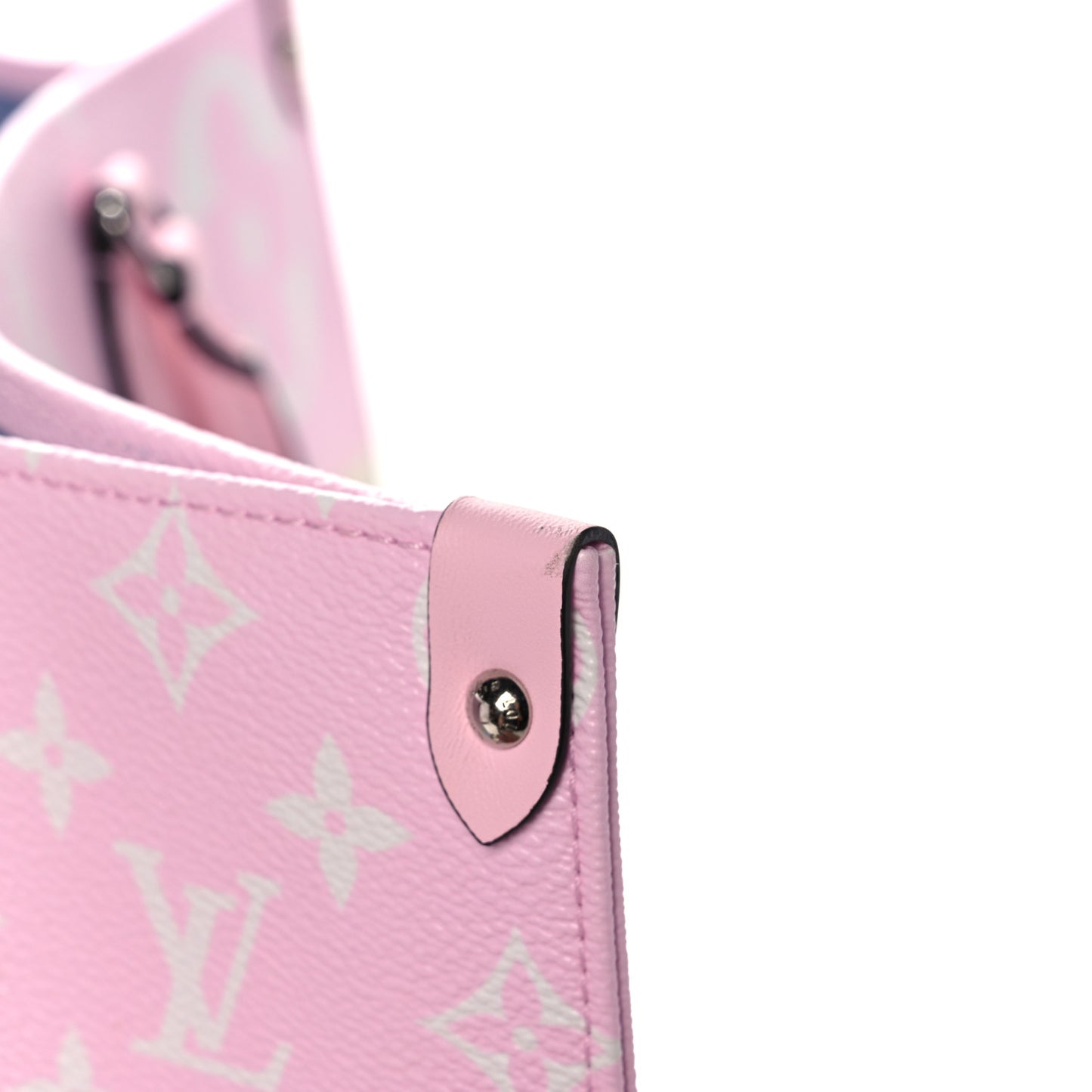 Monogram Escale Onthego GM Pastel