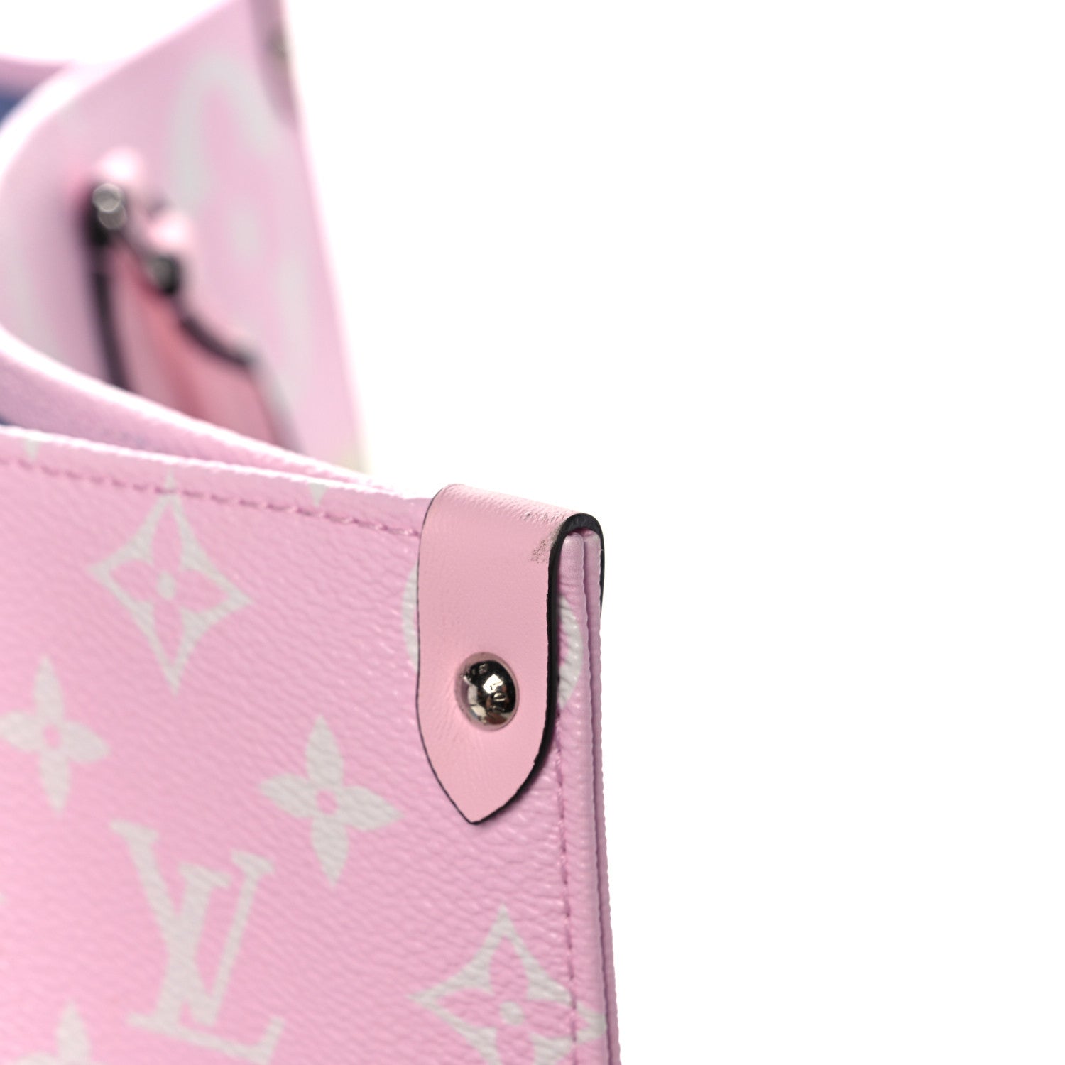 Louis Vuitton Monogram Escale Onthego GM Pastel 14 of 18