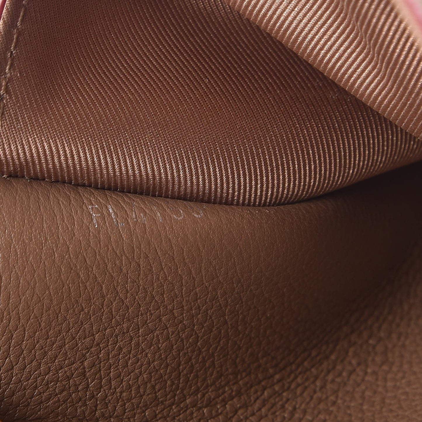 Soft Calfskin Lockme II Chain Bag BB Taupe Glace